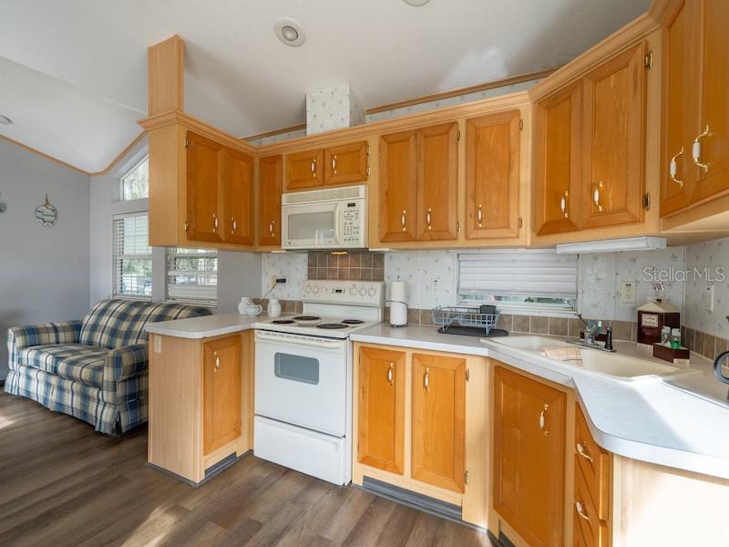 Image 13 of 31 For 15991 243rd Place Road 31