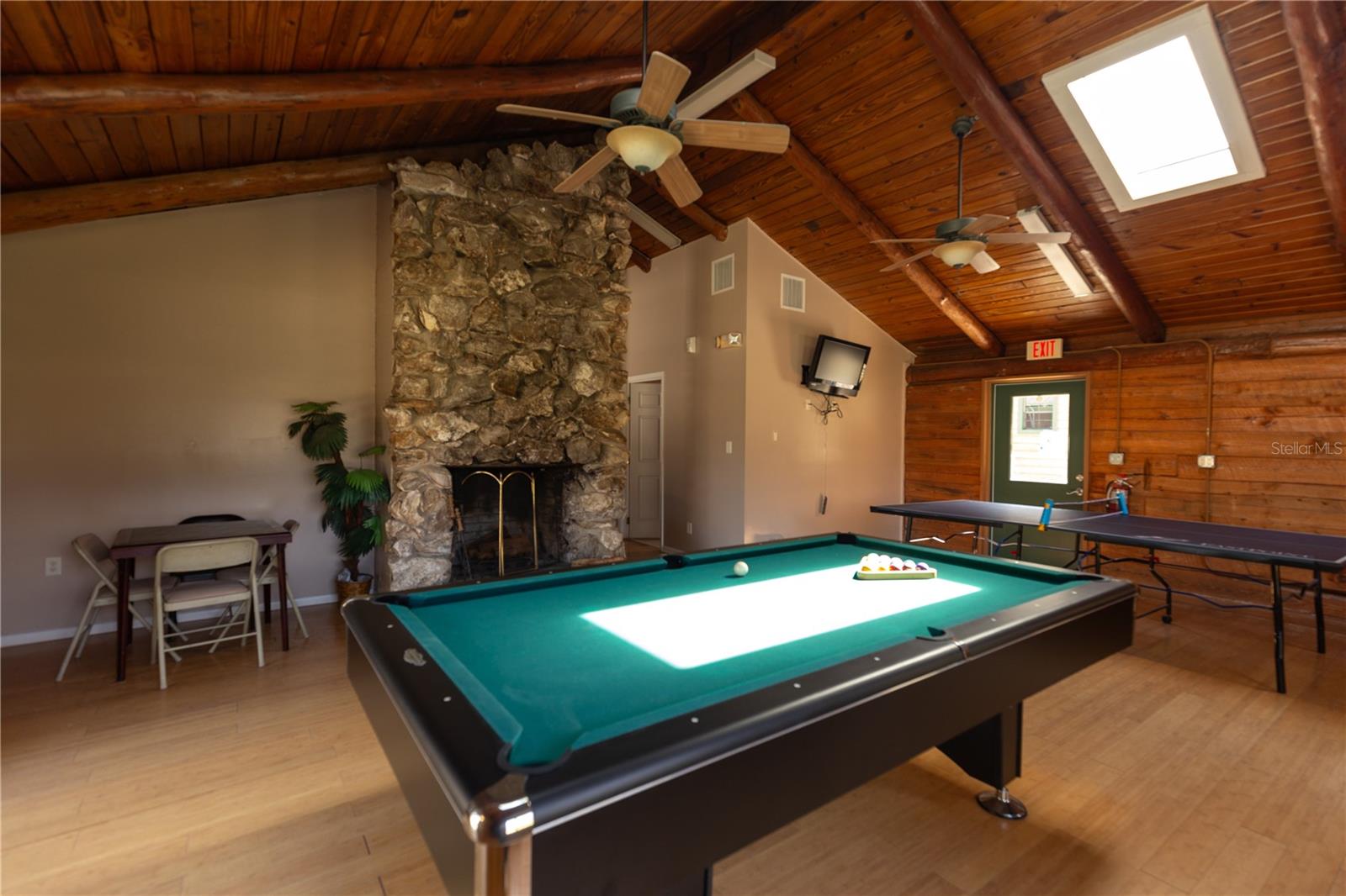 Image 34 of 45 For 3054 101st Terrace 127