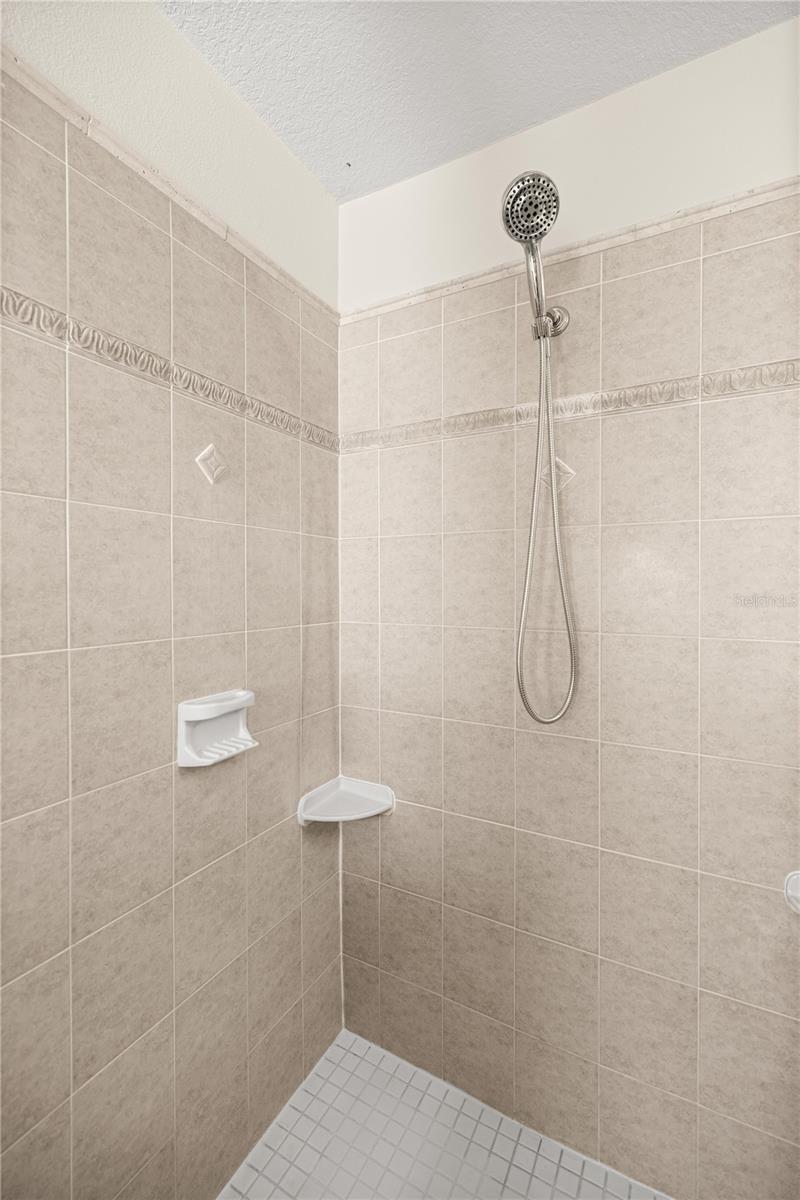 Image 18 of 38 For 9676 40th Terrace