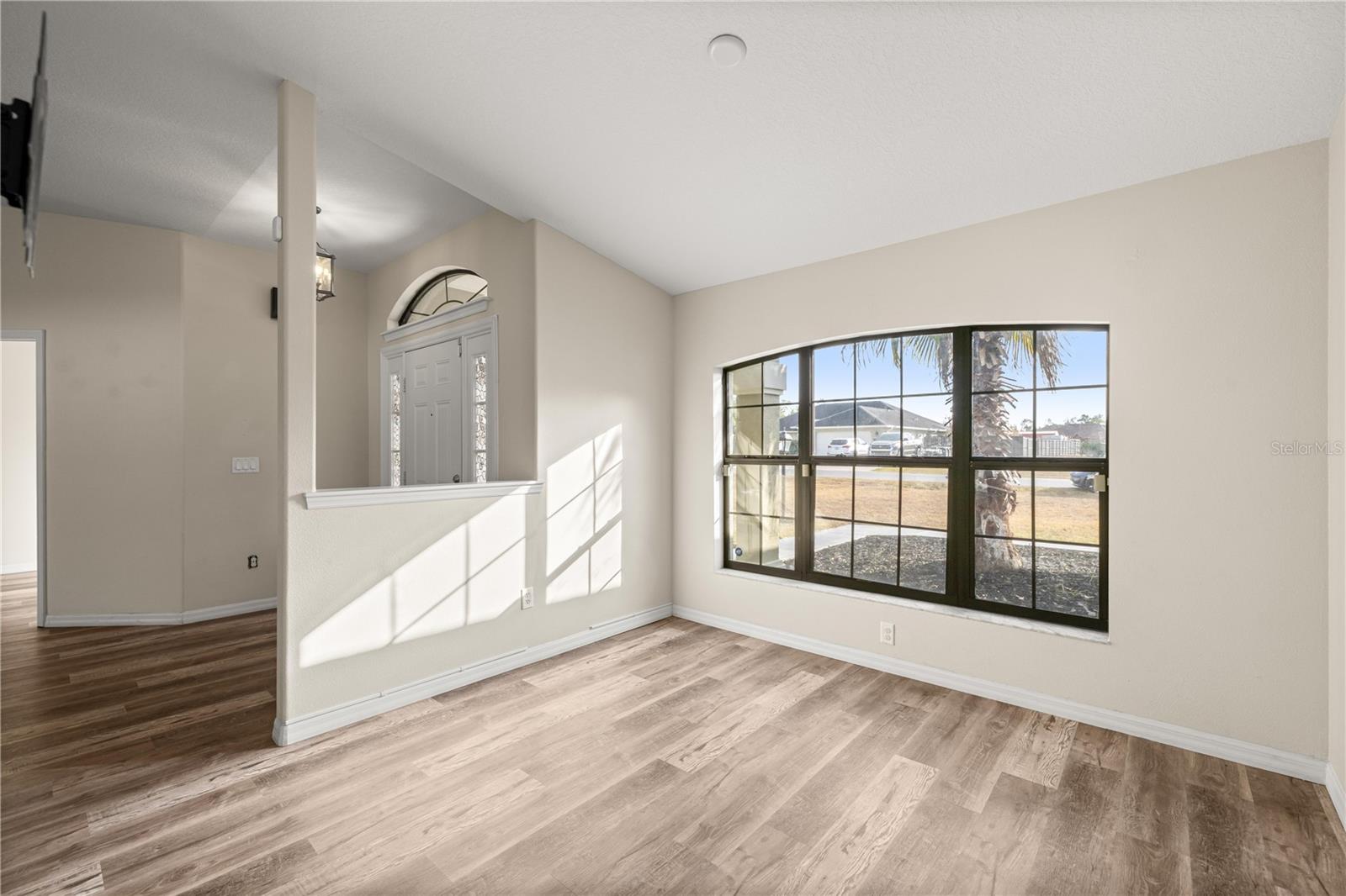 Image 9 of 38 For 9676 40th Terrace