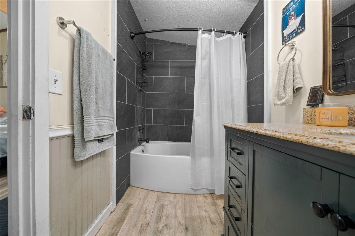 Image 15 of 44 For 454 117th Court