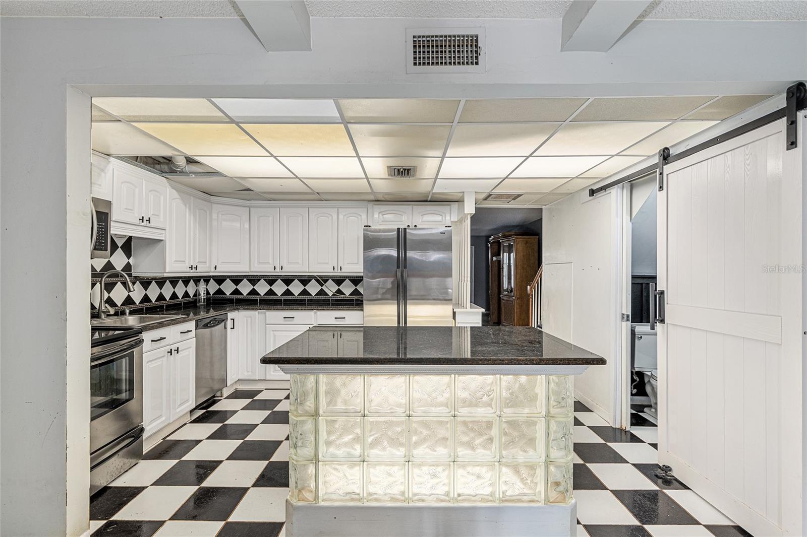 Image 10 of 46 For 9951 88th Court Road C