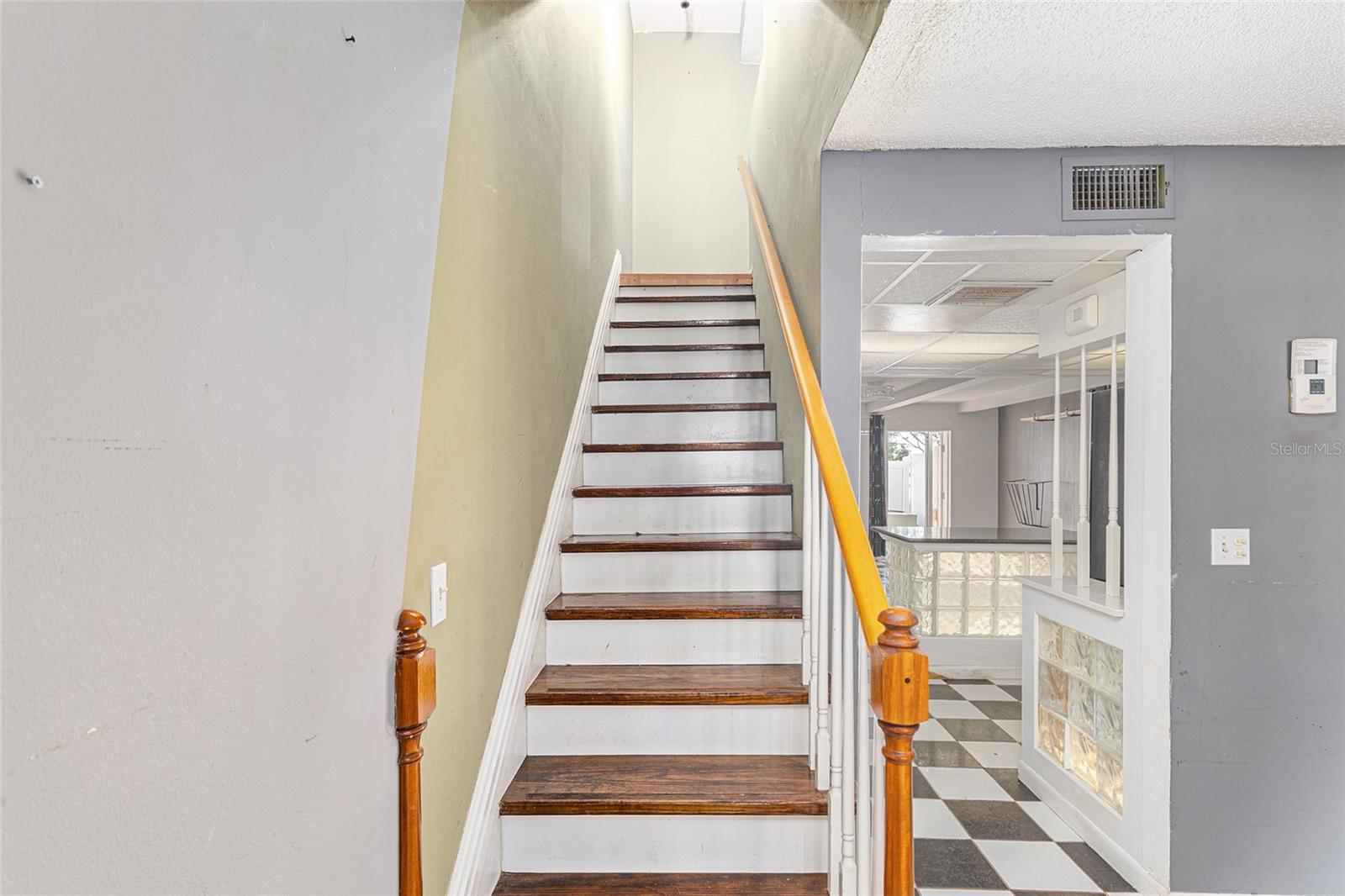 Image 20 of 46 For 9951 88th Court Road C