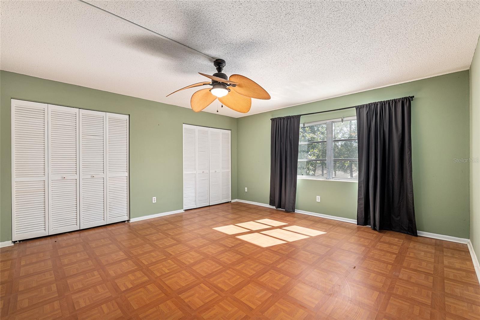 Image 31 of 46 For 9951 88th Court Road C