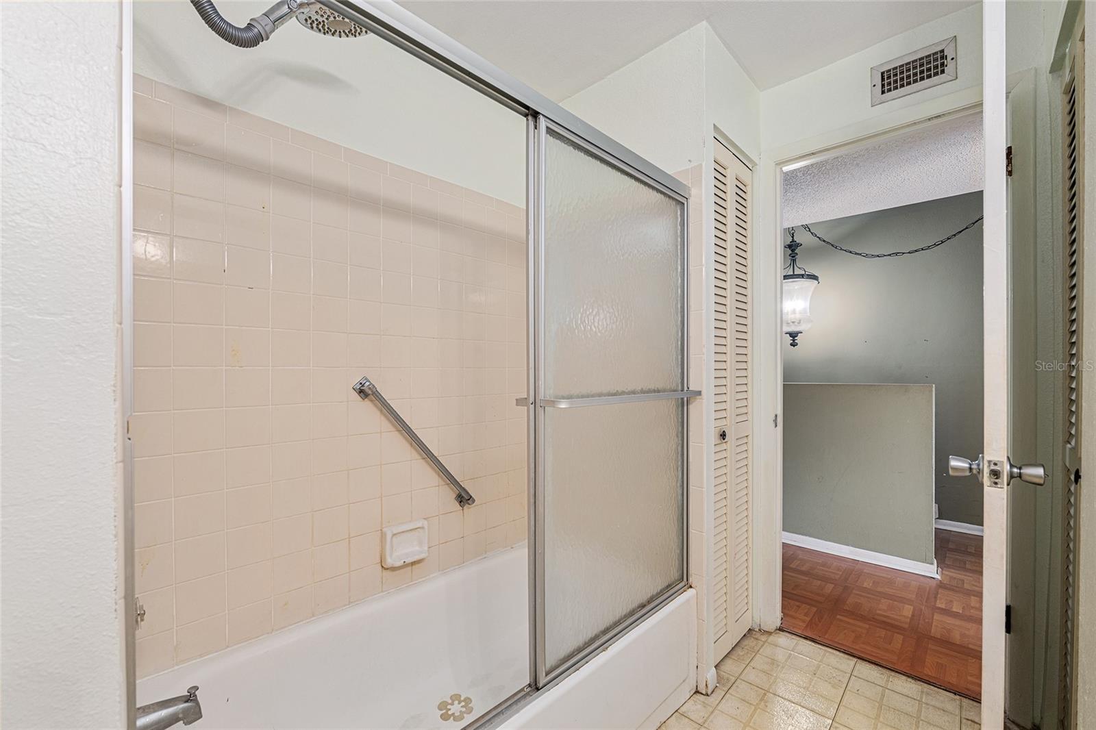 Image 34 of 46 For 9951 88th Court Road C