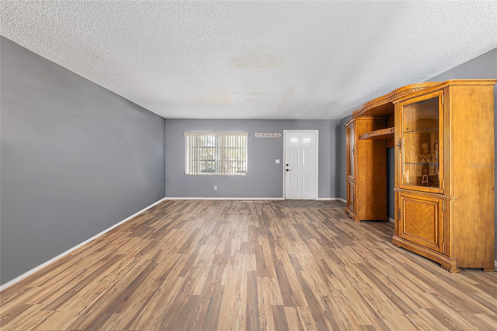 Image 5 of 46 For 9951 88th Court Road C