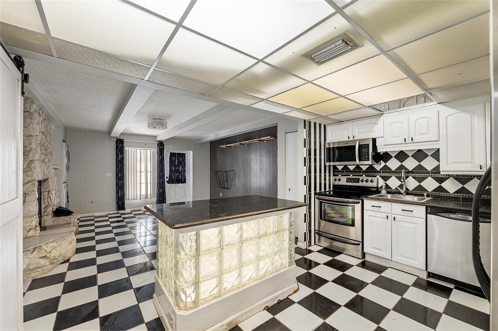 Image 8 of 46 For 9951 88th Court Road C