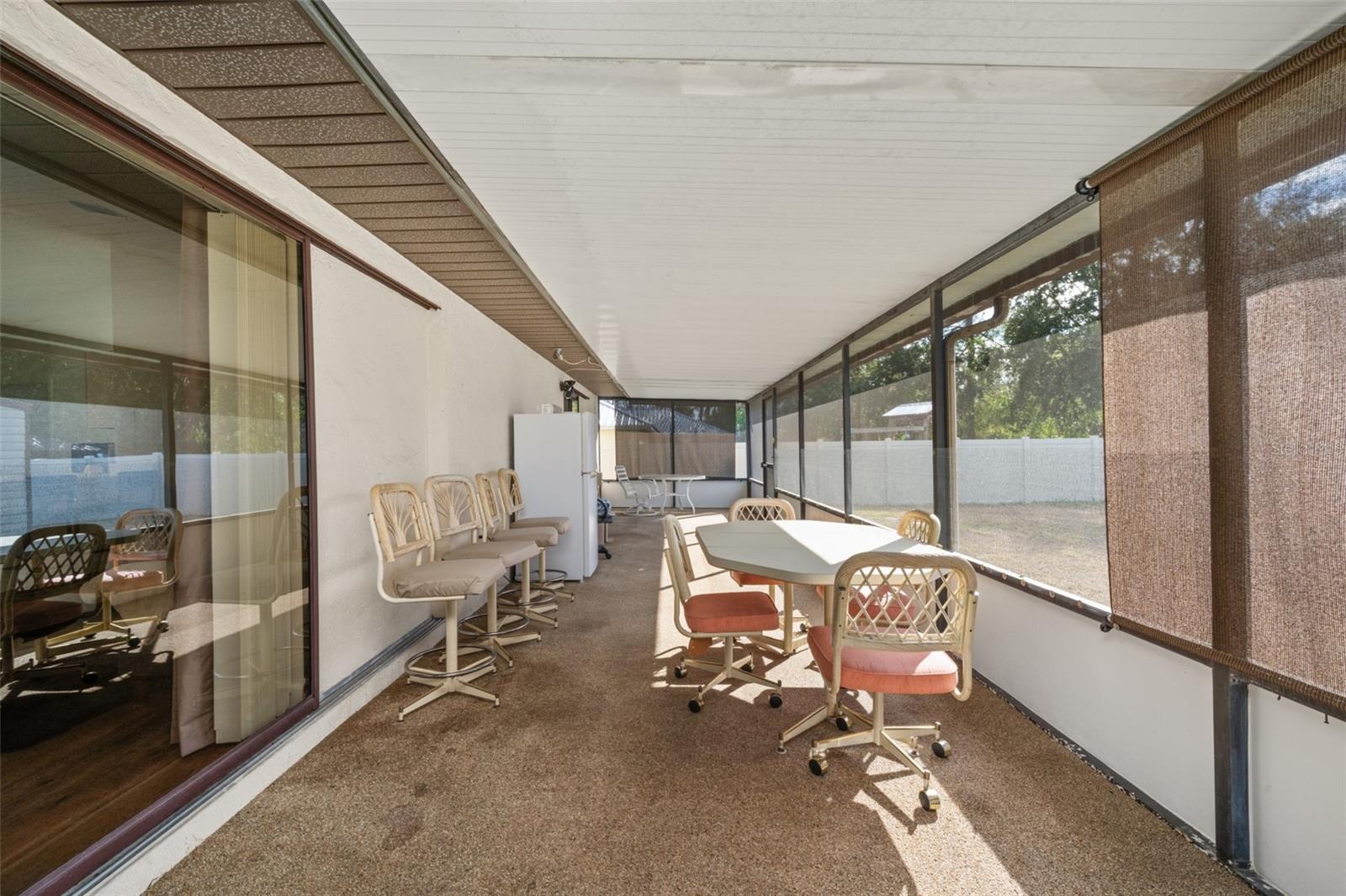 Image 22 of 53 For 3909 El Rado Avenue