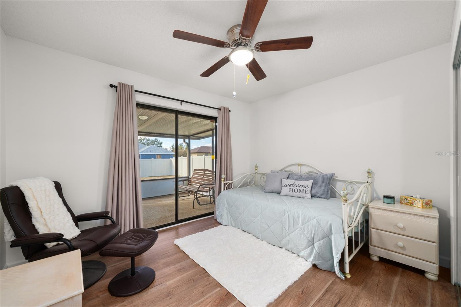 Image 39 of 53 For 3909 El Rado Avenue