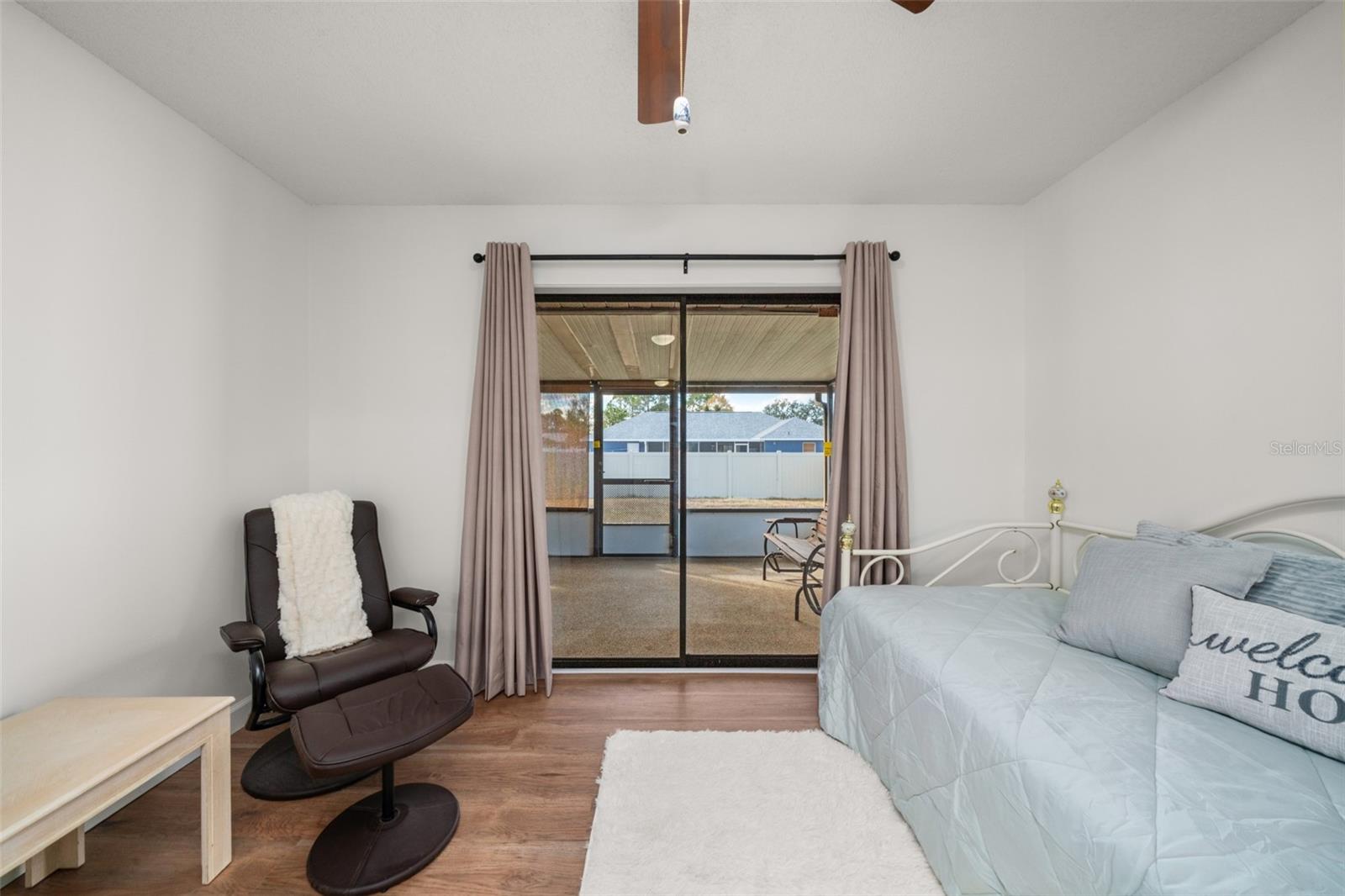 Image 40 of 53 For 3909 El Rado Avenue