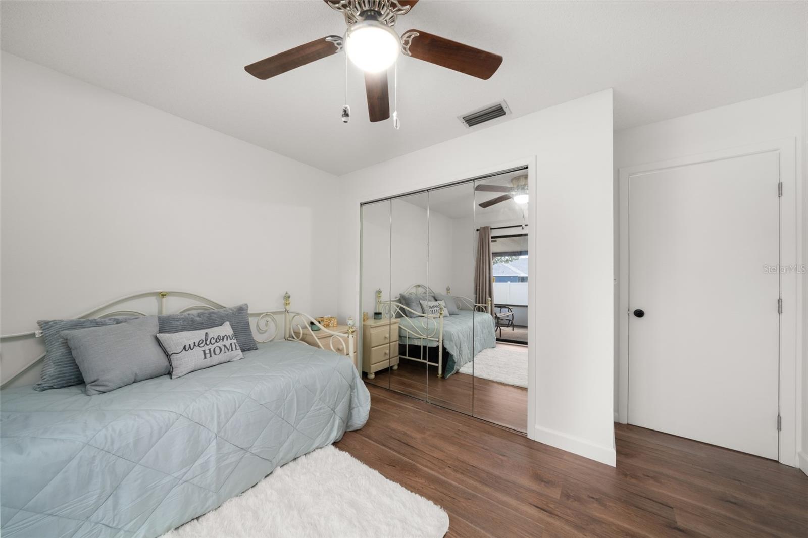 Image 42 of 53 For 3909 El Rado Avenue