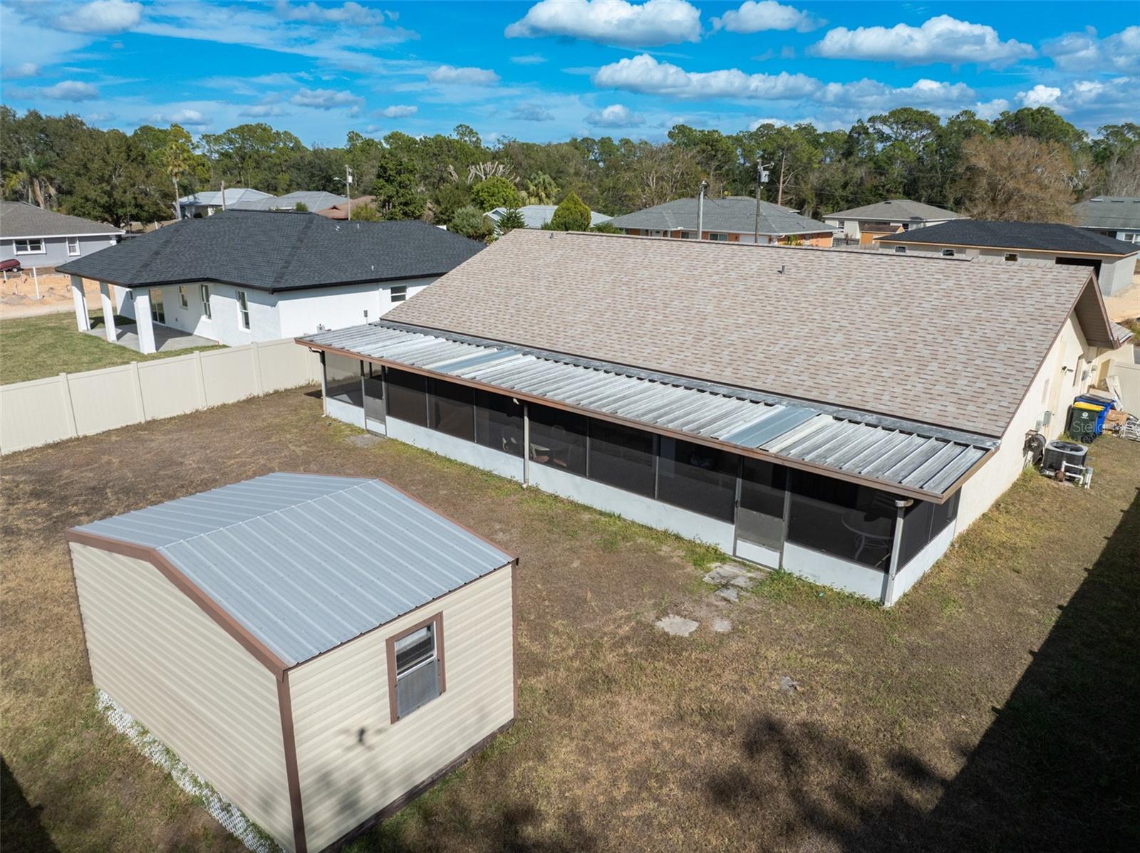 Image 45 of 53 For 3909 El Rado Avenue