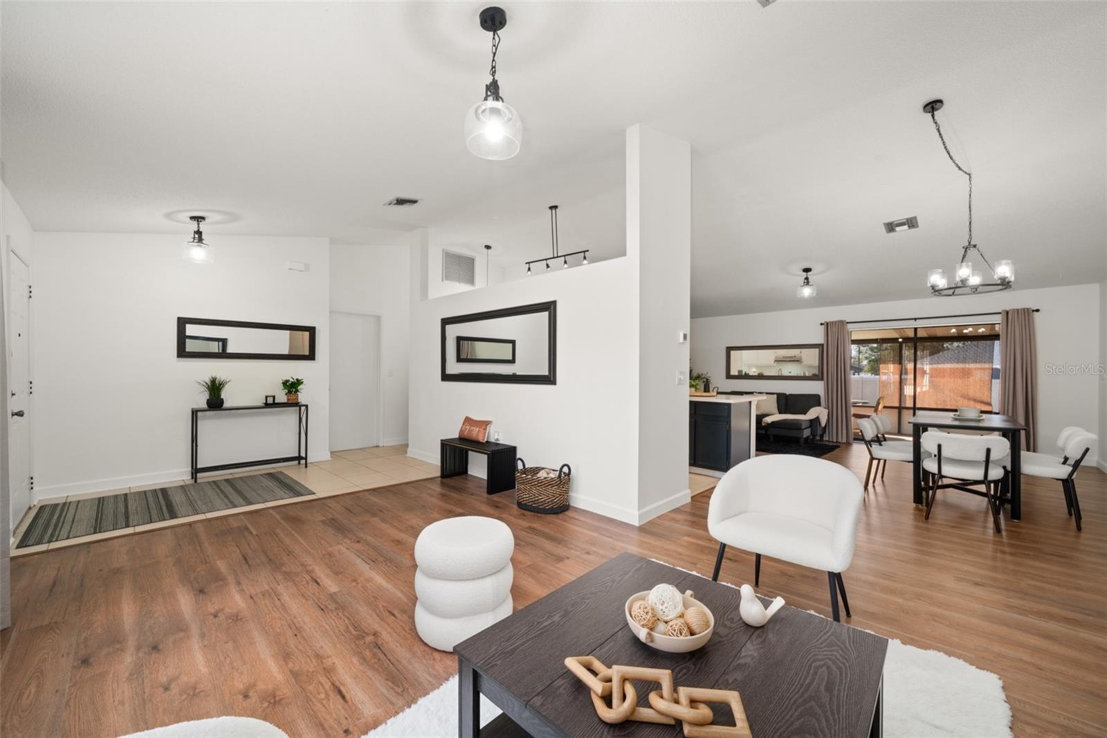 Image 9 of 53 For 3909 El Rado Avenue