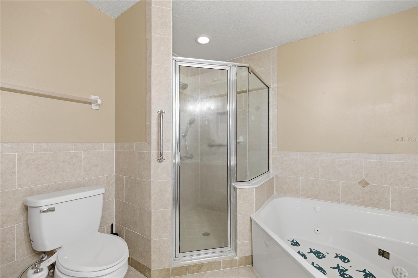 Image 18 of 28 For 5365 84th Place