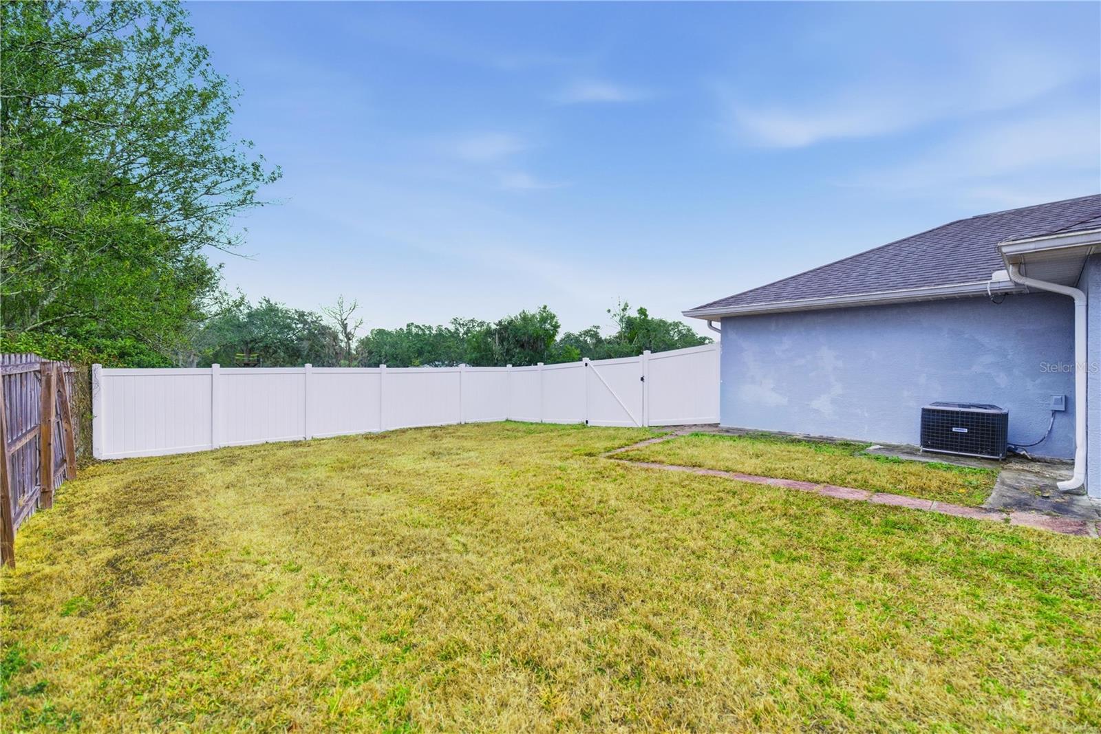 Image 25 of 28 For 5365 84th Place