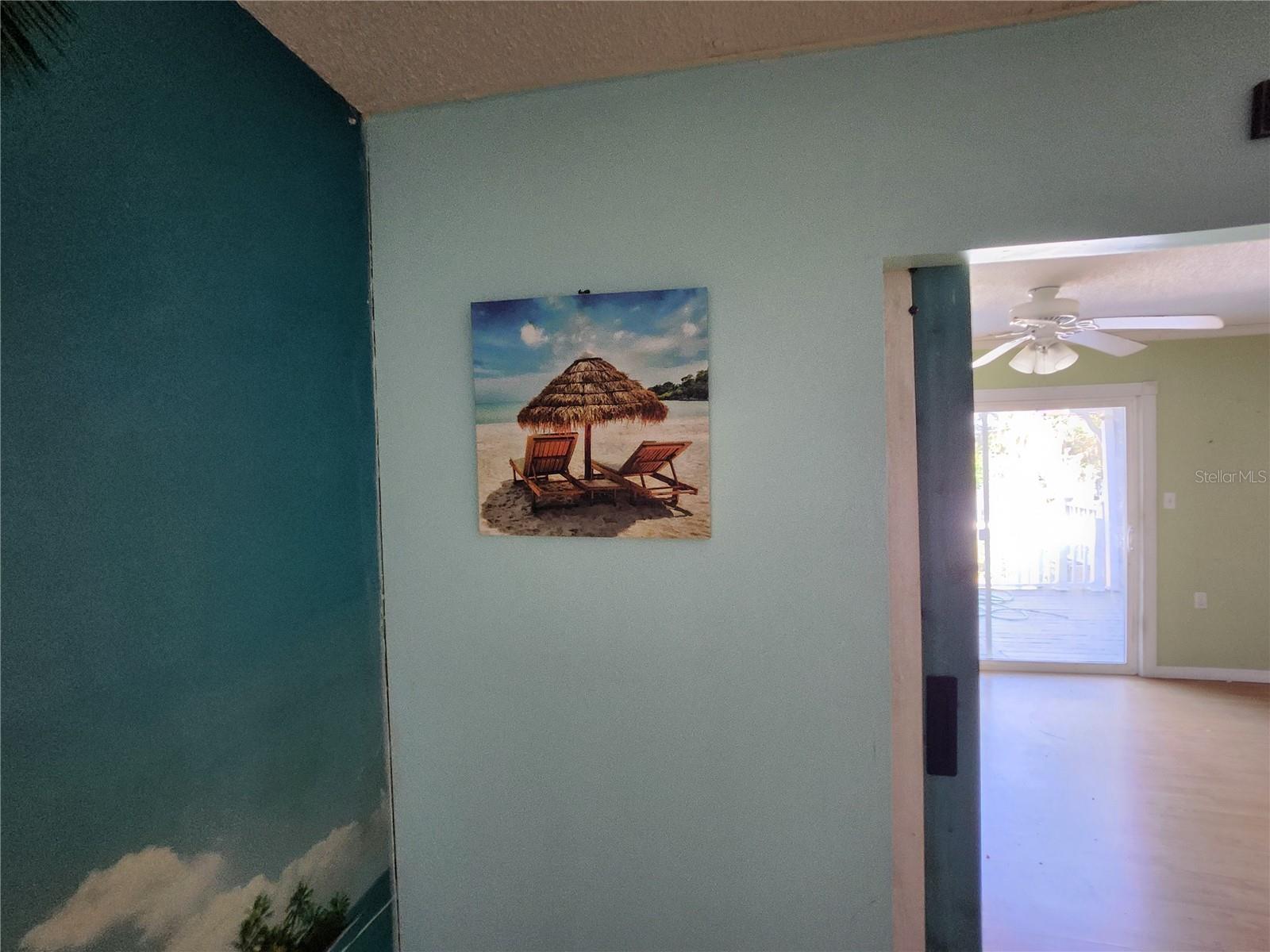 Image 35 of 84 For 25 Emerald Drive