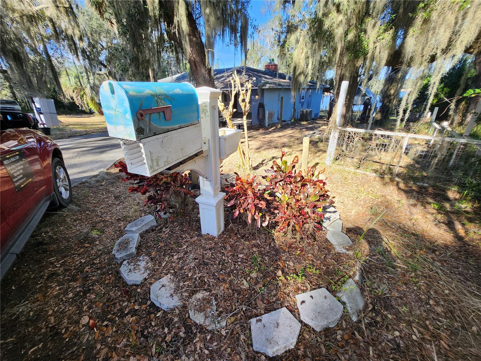 Image 54 of 84 For 25 Emerald Drive