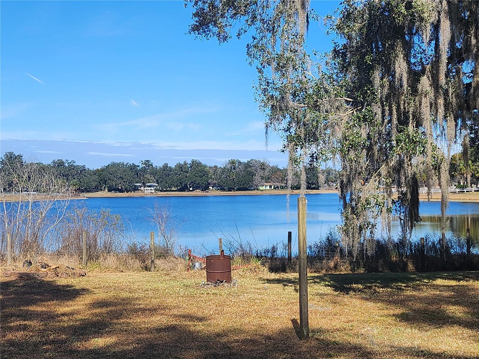 Image 55 of 84 For 25 Emerald Drive