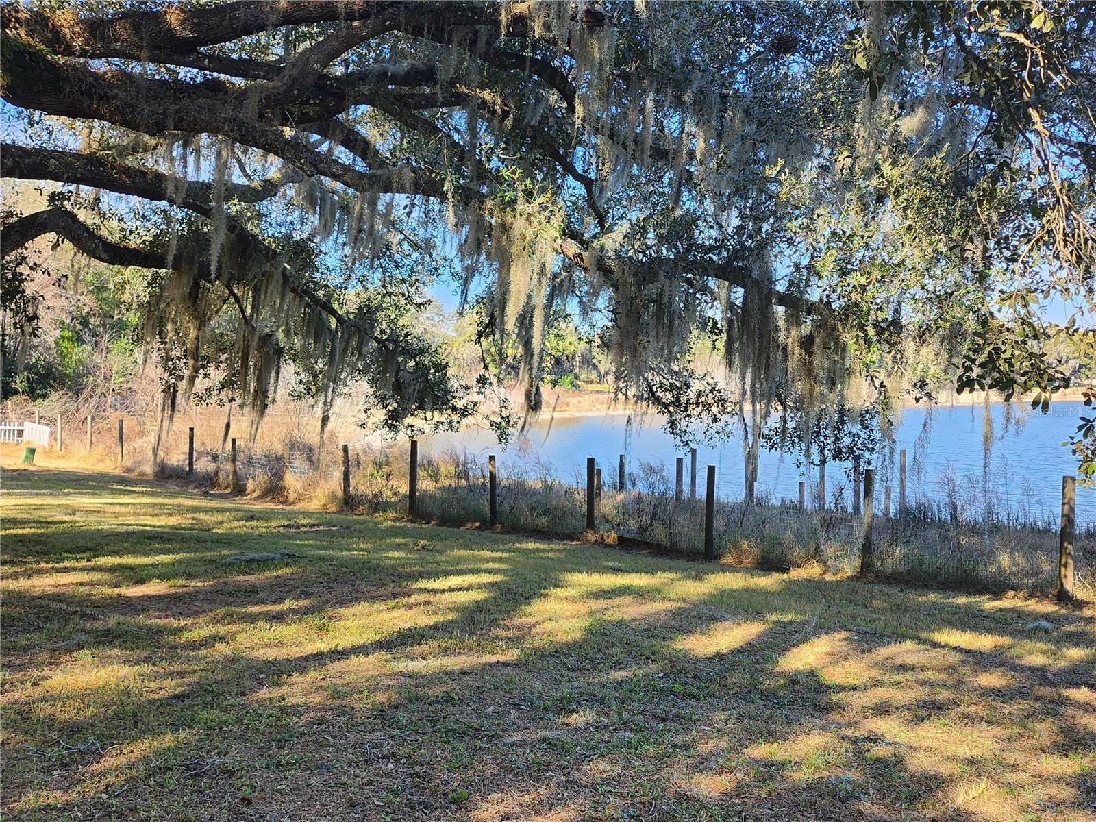 Image 65 of 84 For 25 Emerald Drive