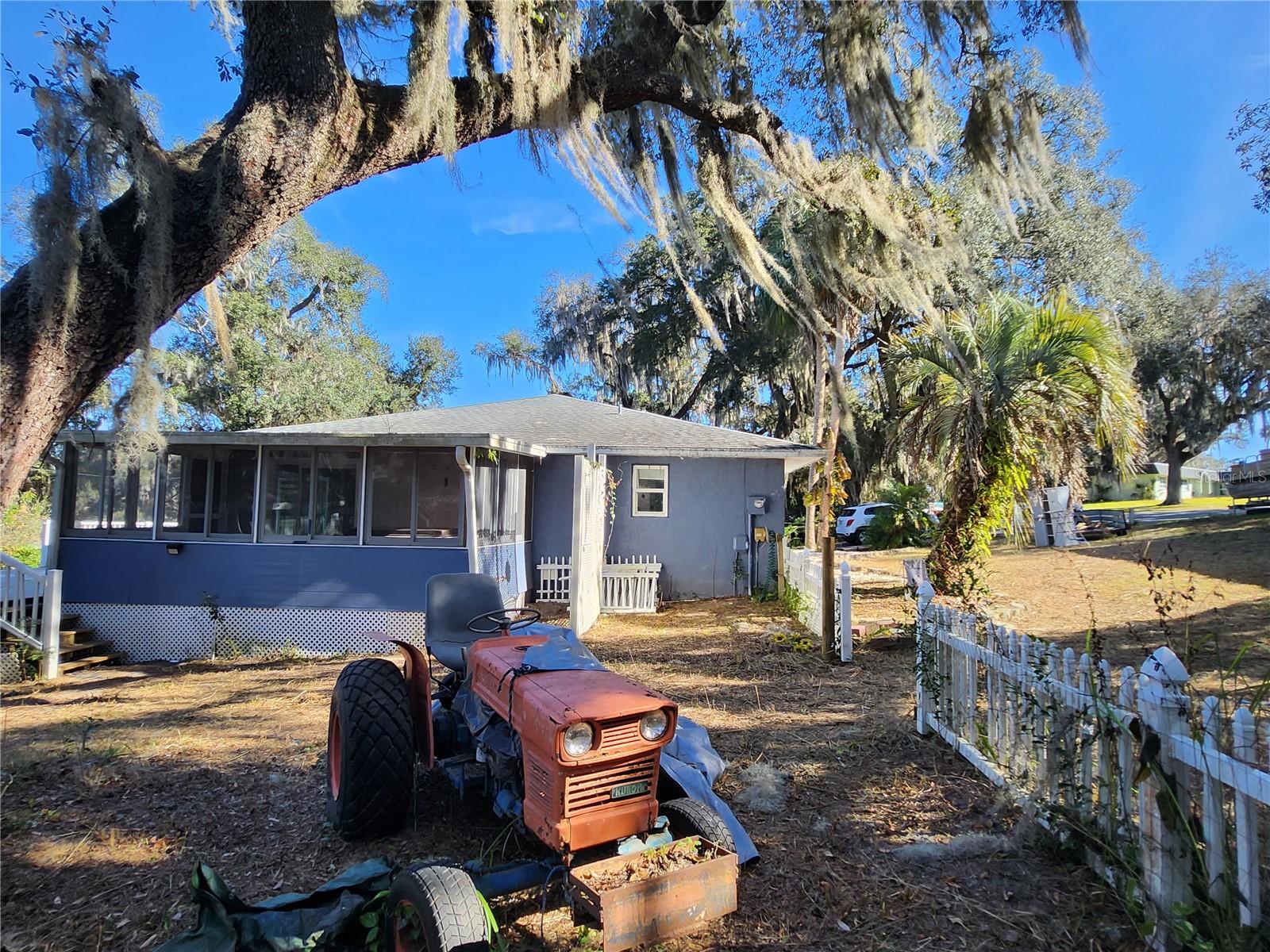 Image 80 of 84 For 25 Emerald Drive