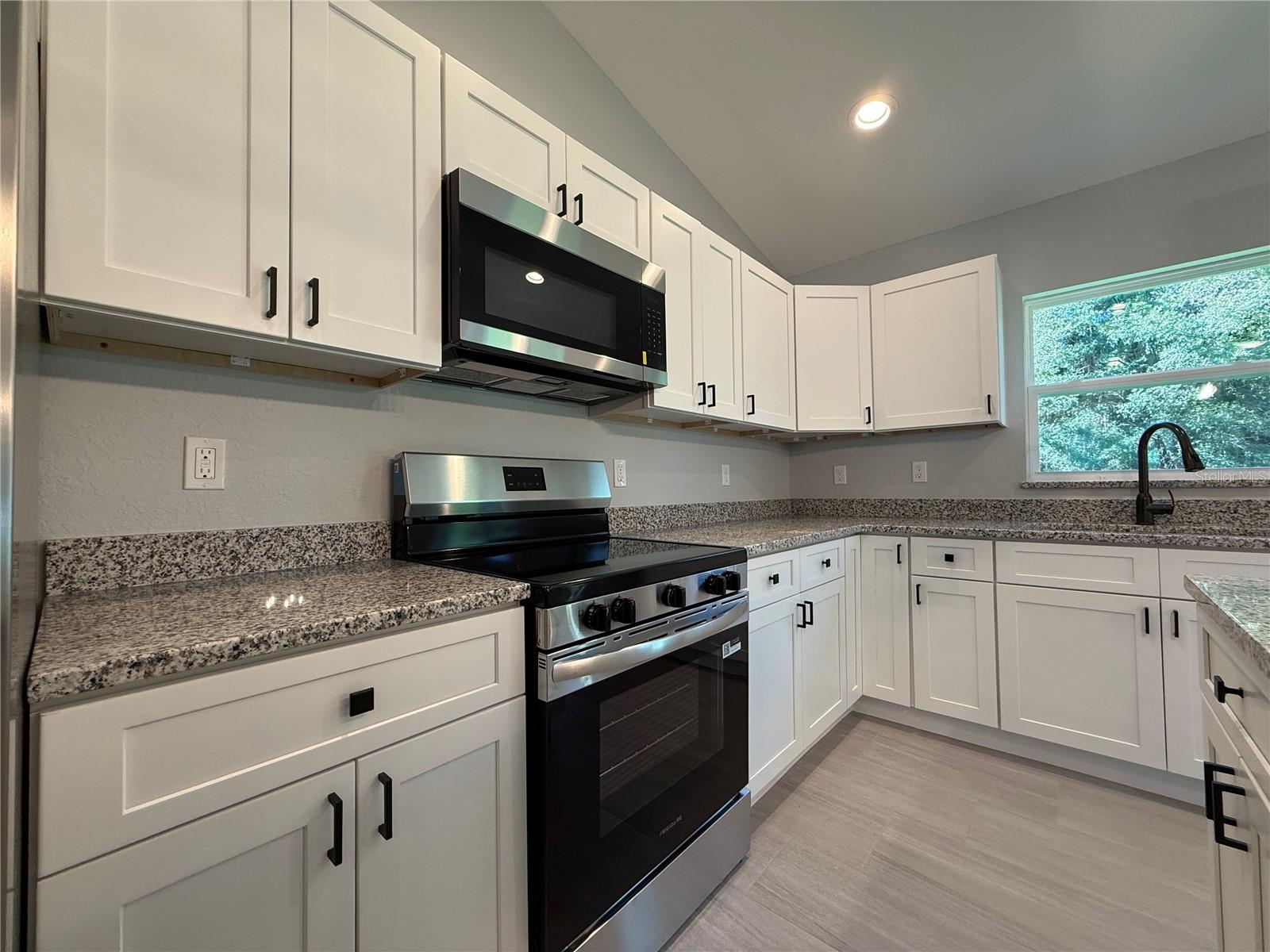 Image 12 of 27 For 20500 54th Street