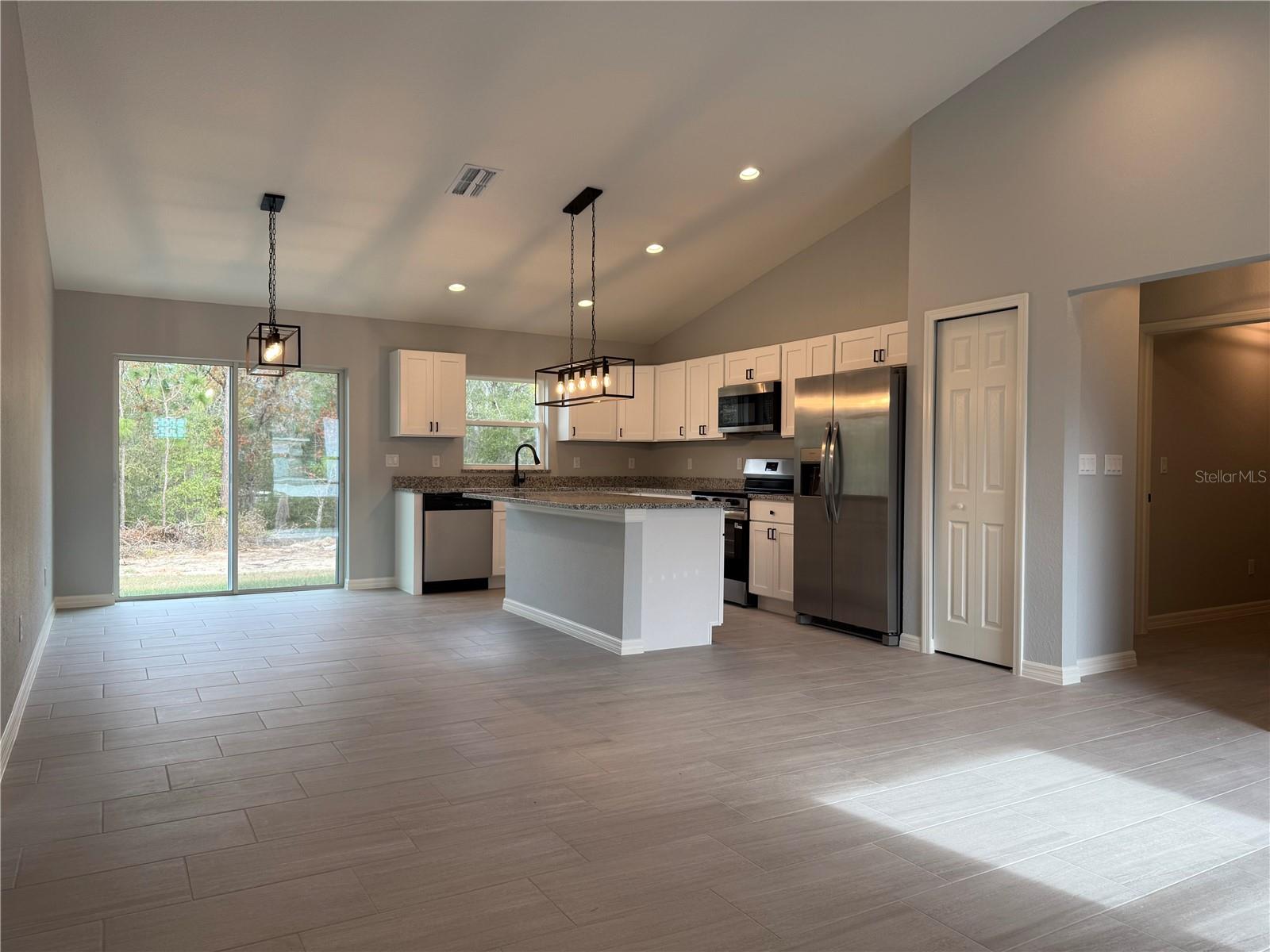 Image 16 of 27 For 20500 54th Street