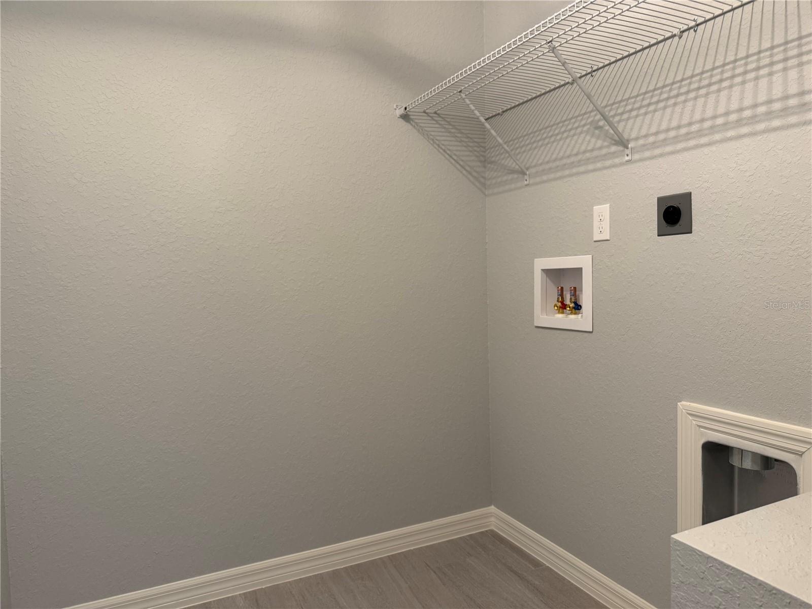 Image 21 of 27 For 20500 54th Street