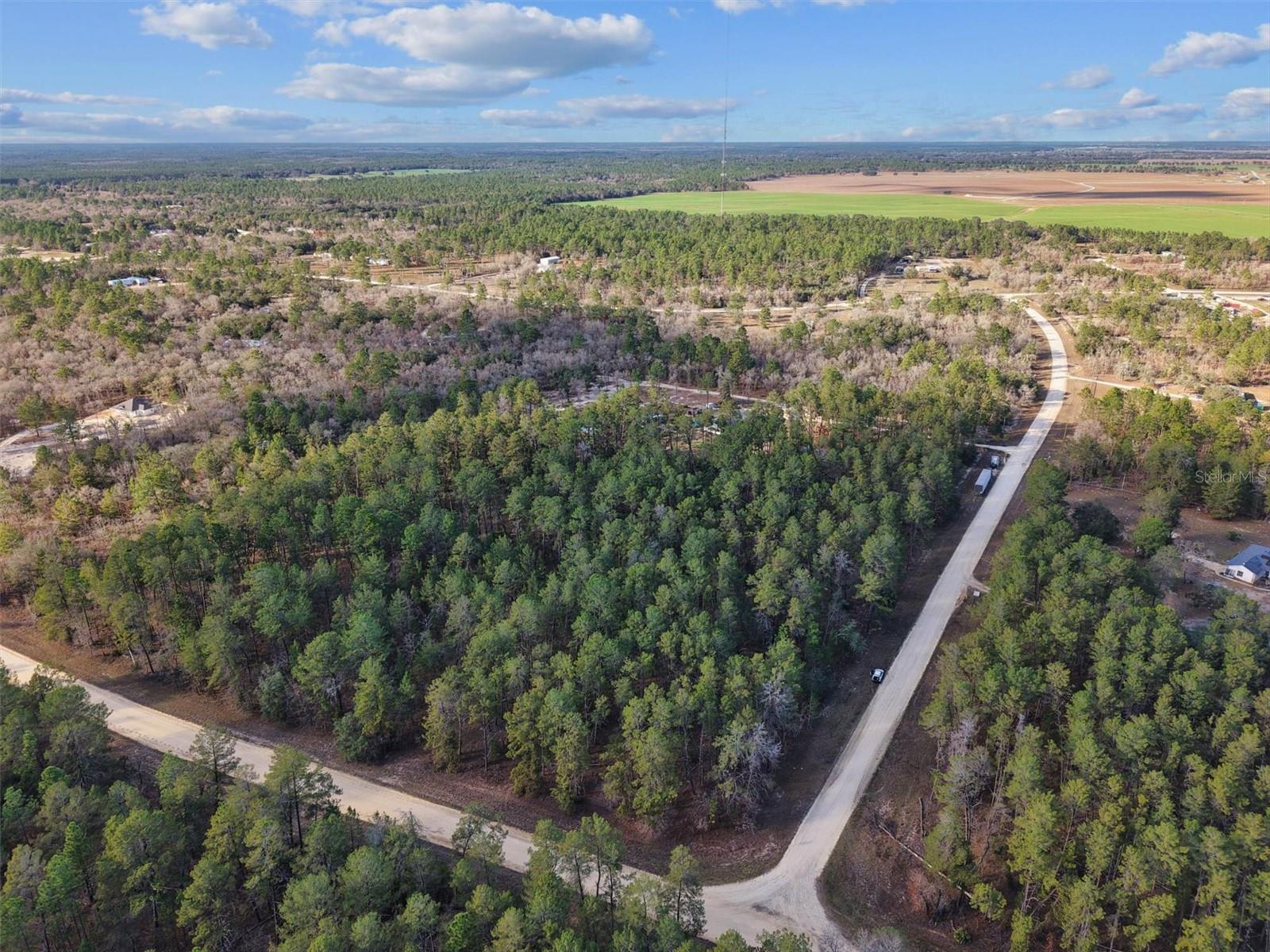 Image 9 of 17 For  126 Avenue 