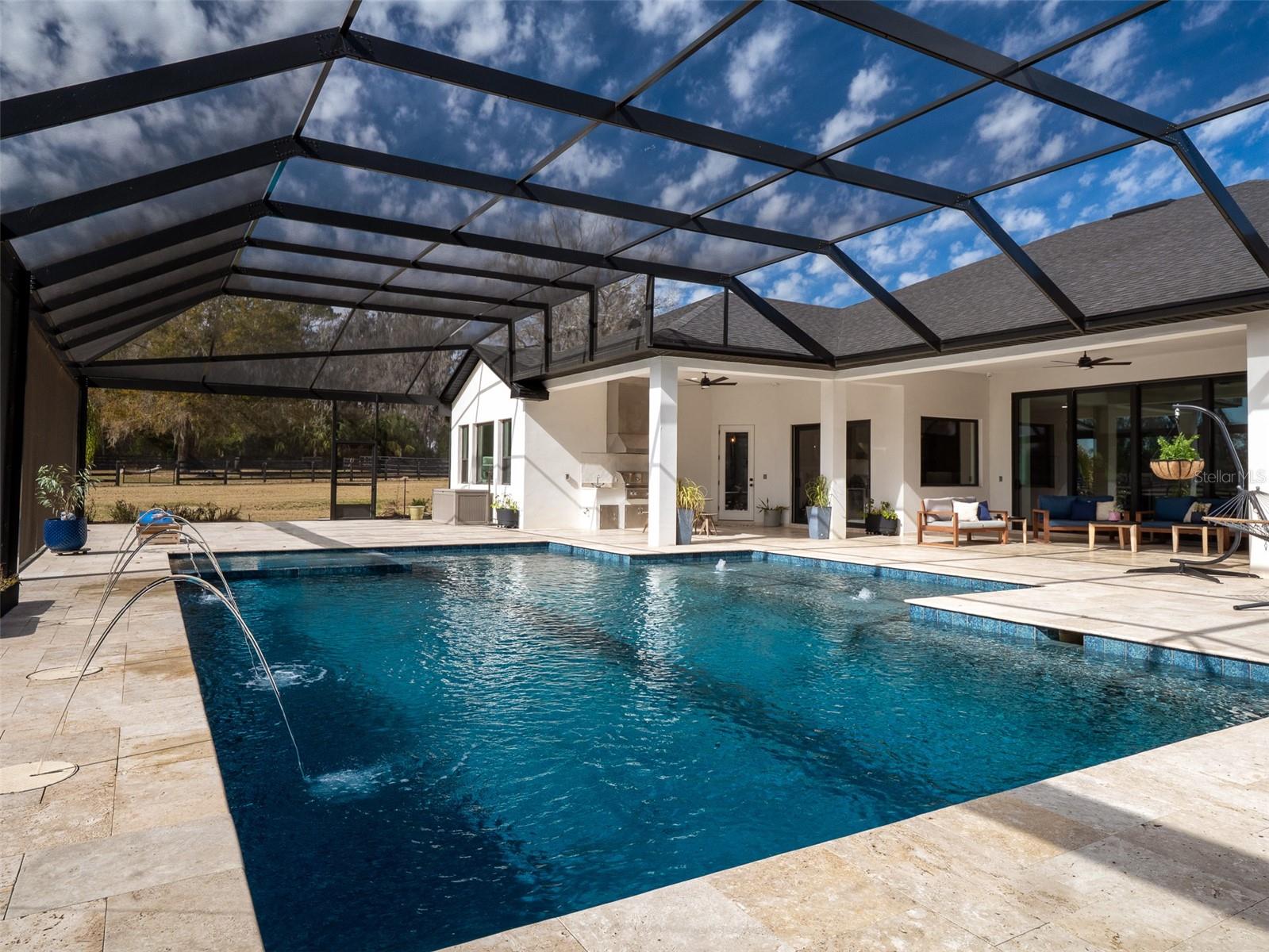 Image 23 of 31 For 11920 22nd Avenue Road