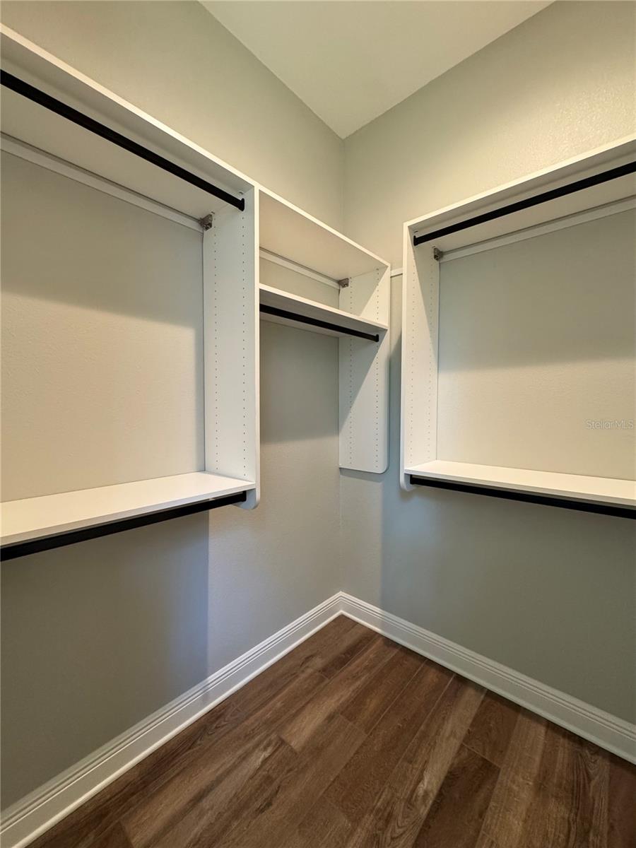 Image 27 of 35 For 18354 65th Loop