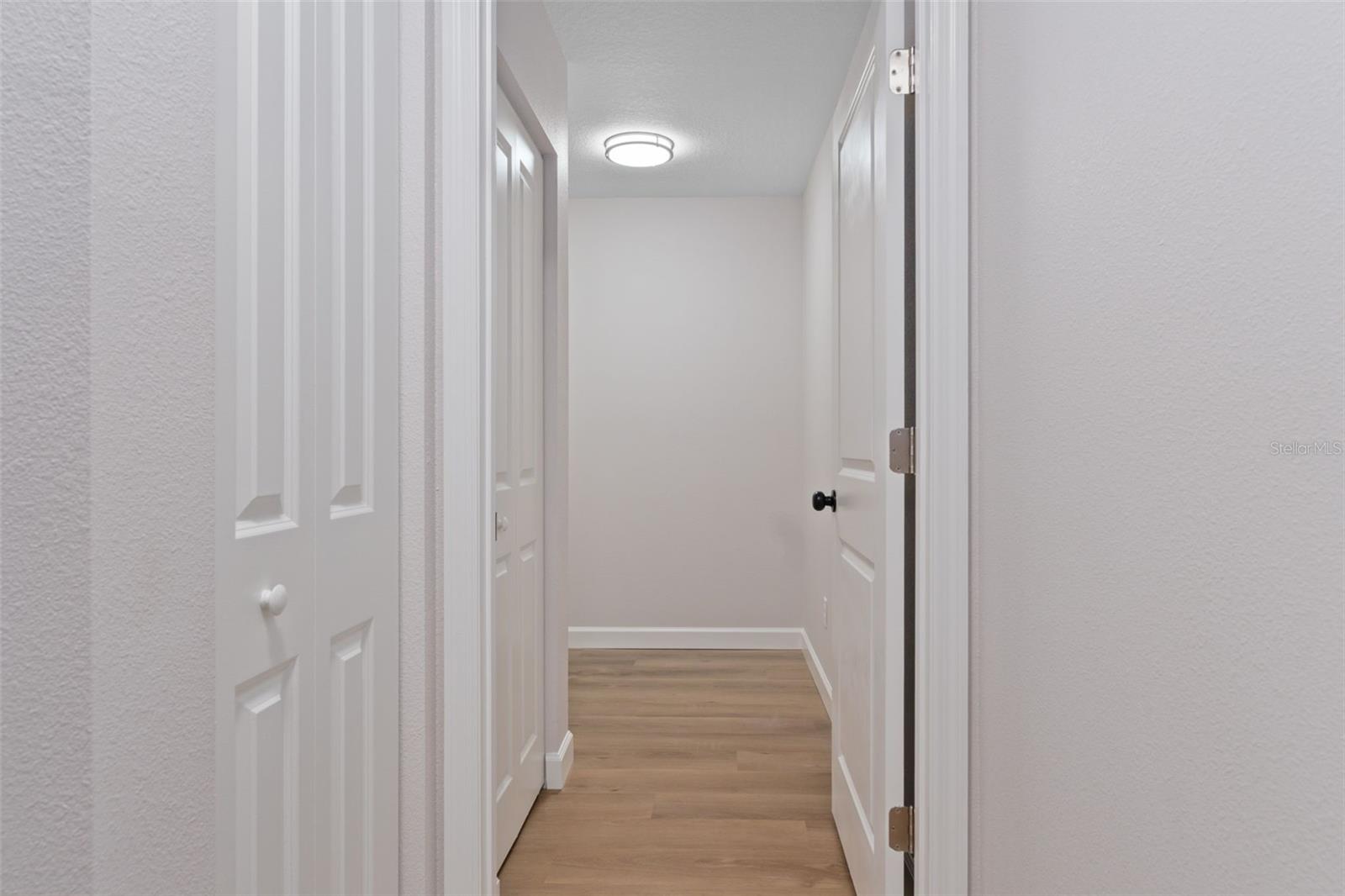 Image 36 of 44 For 3155 Randolph Lane