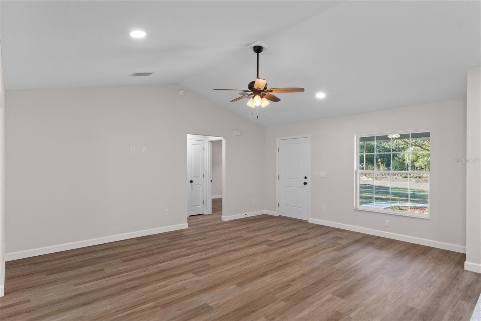 Image 10 of 42 For 298 Baker Place