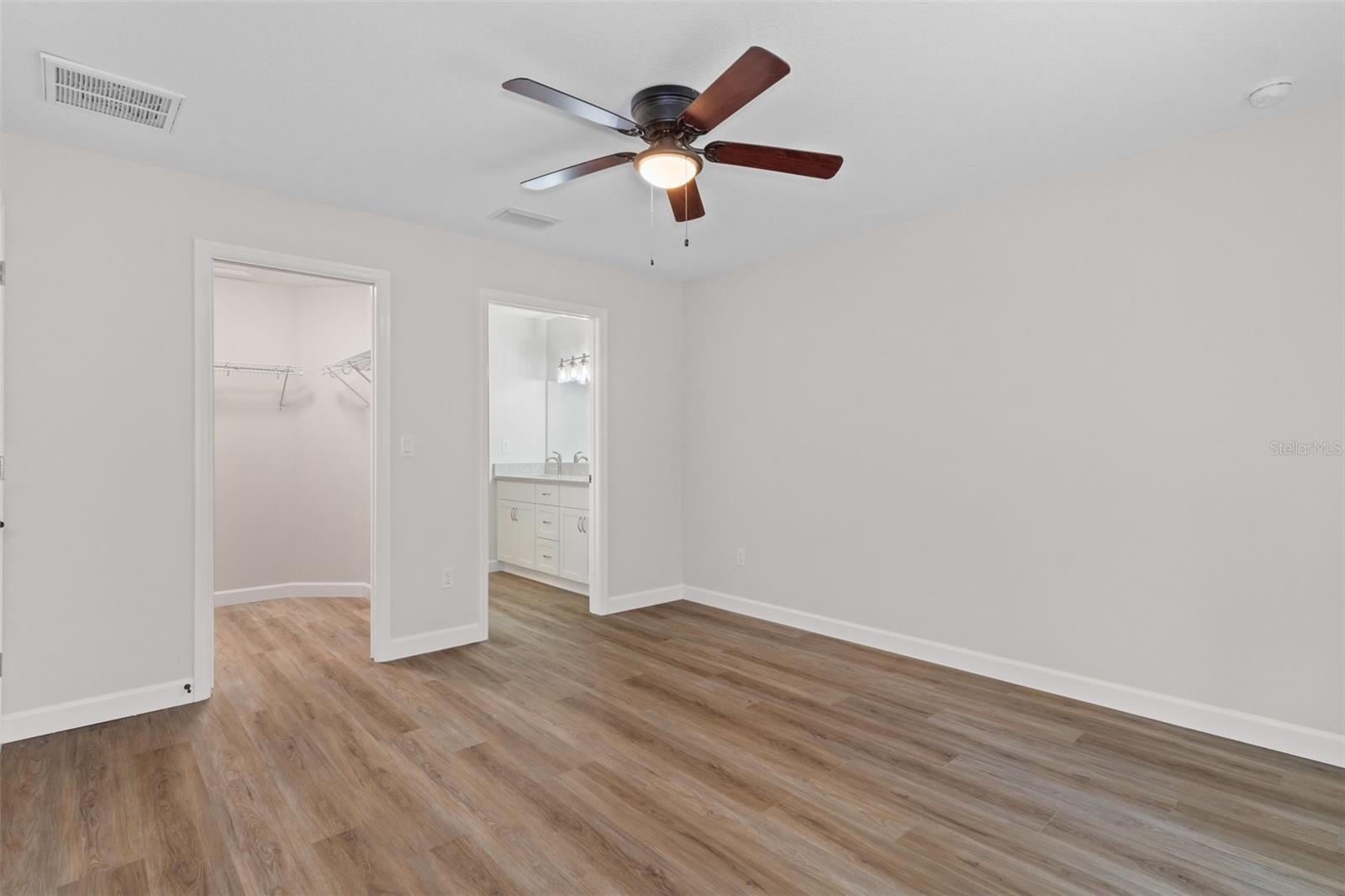 Image 20 of 42 For 298 Baker Place