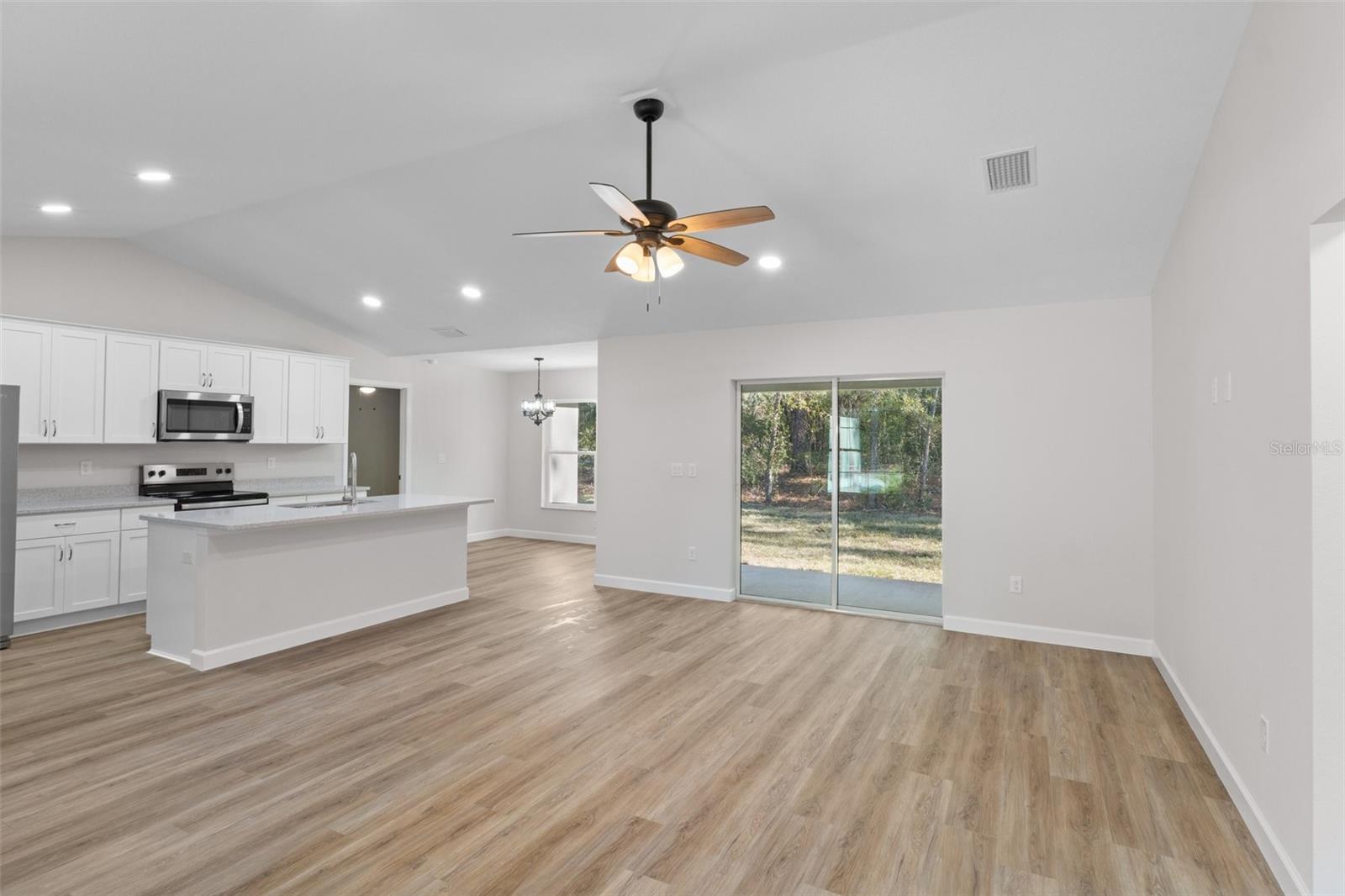 Image 6 of 42 For 298 Baker Place