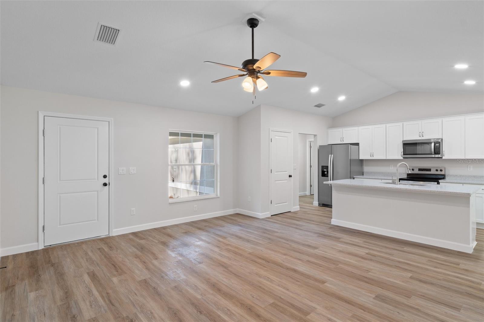 Image 8 of 42 For 298 Baker Place