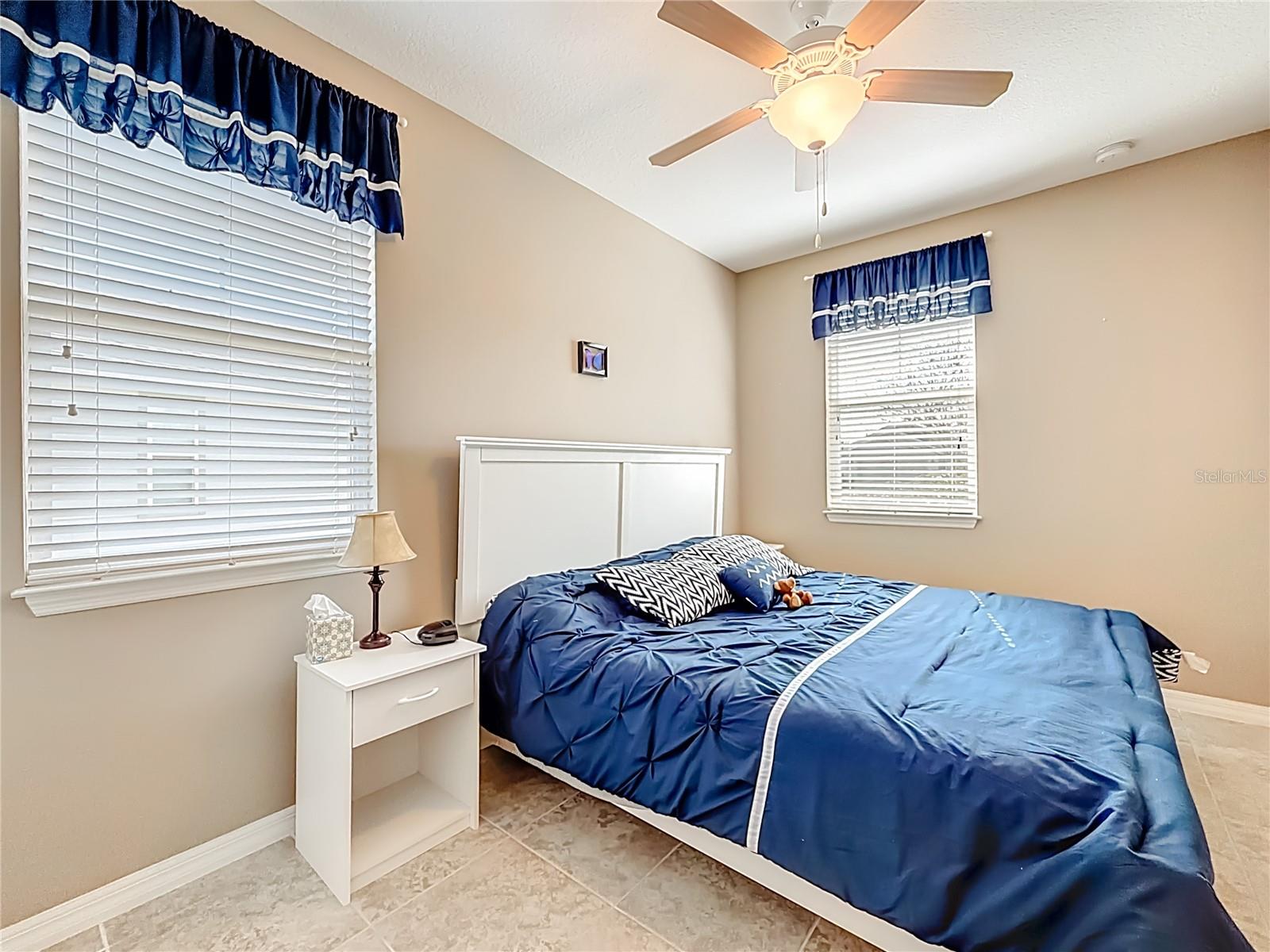 Image 16 of 52 For 5647 37th Lane Road