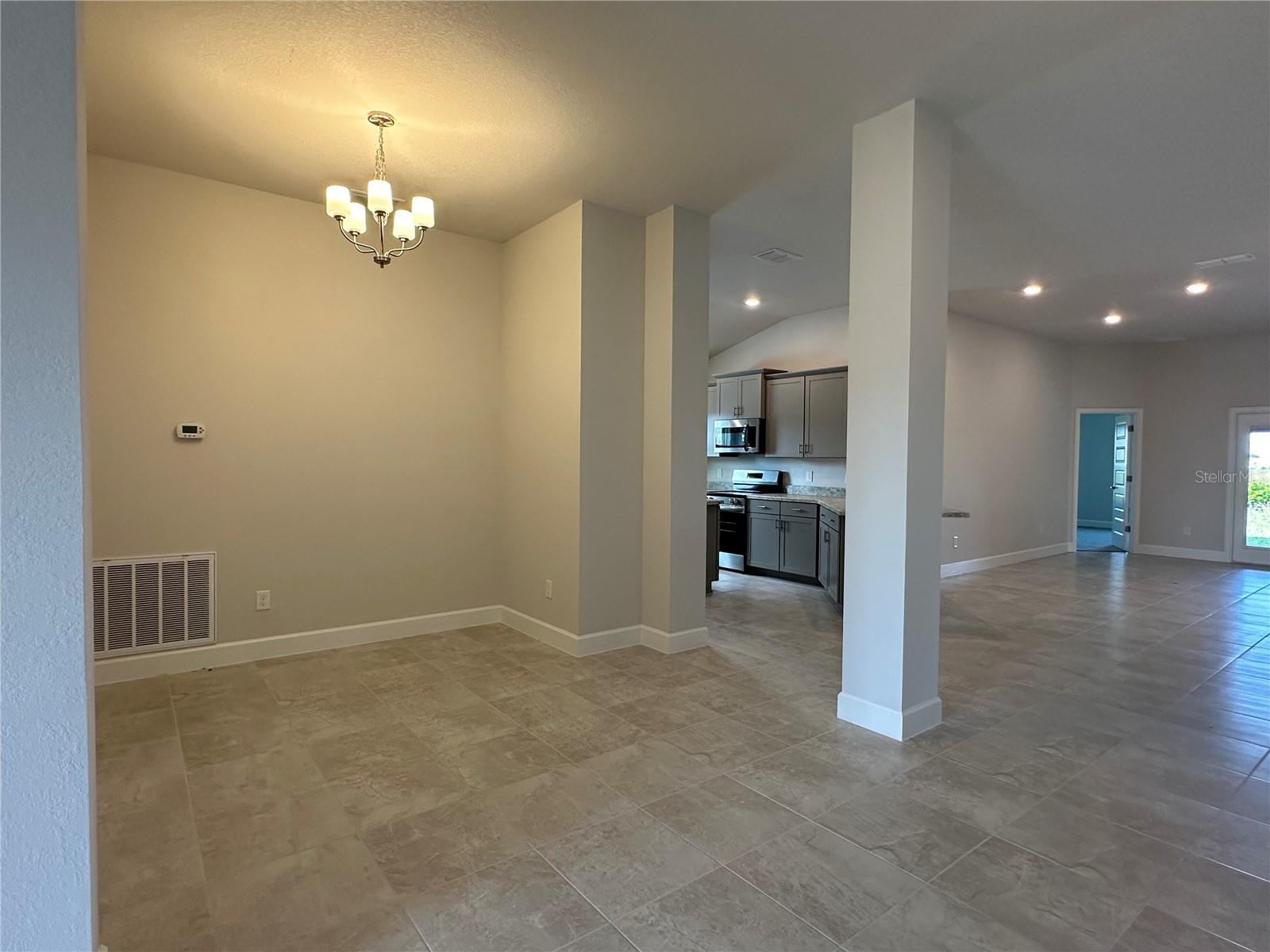 Image 7 of 30 For 12555 48th Terr