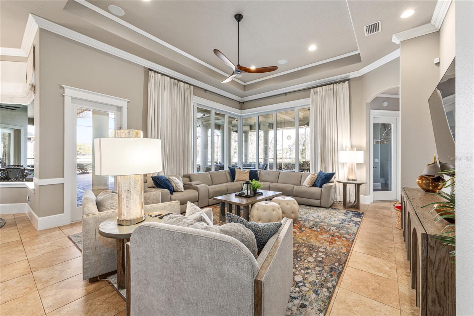 Image 15 of 63 For 9389 14th Avenue