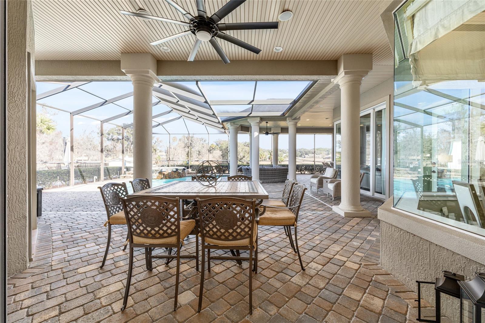 Image 28 of 63 For 9389 14th Avenue