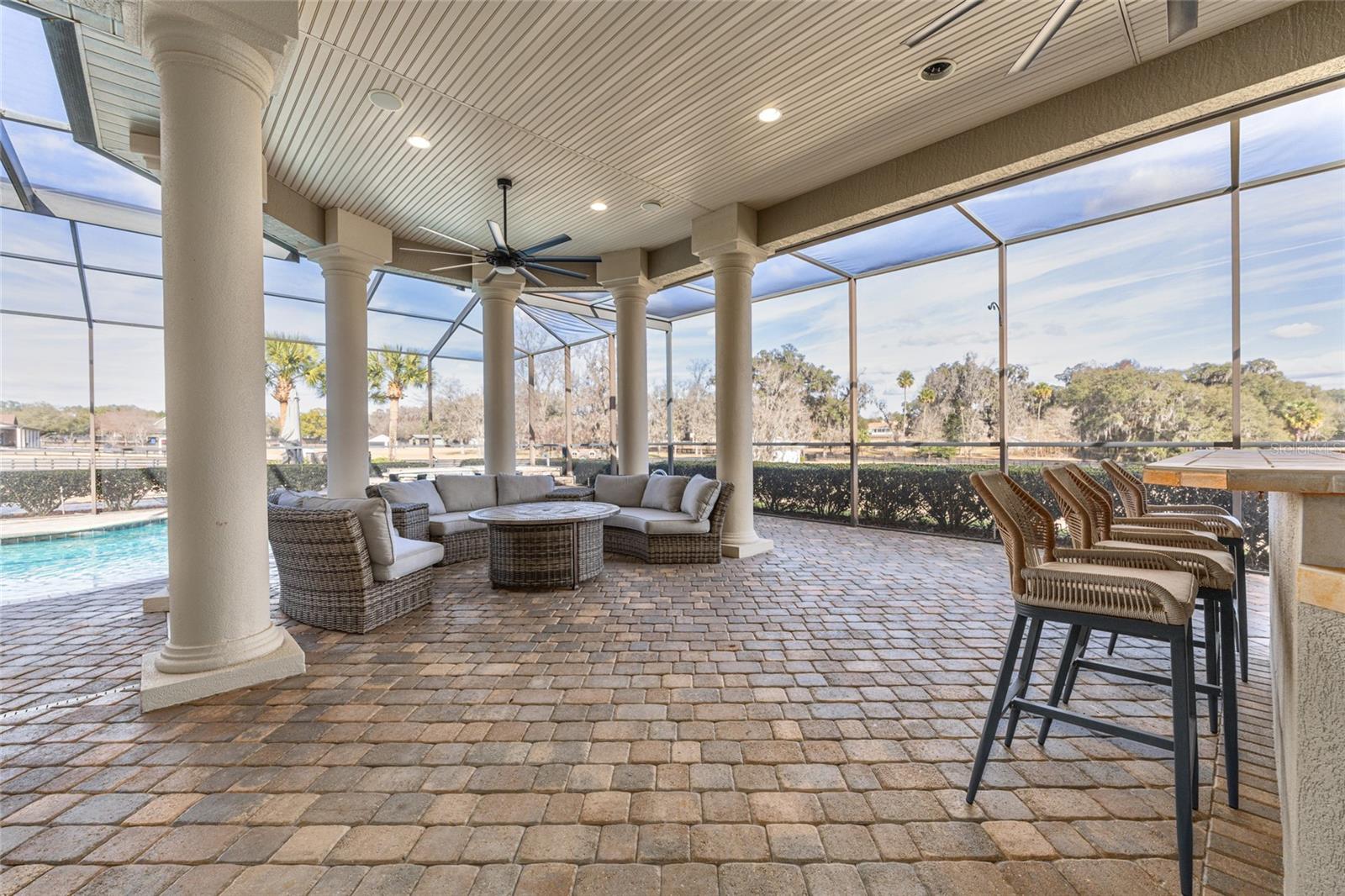 Image 29 of 63 For 9389 14th Avenue