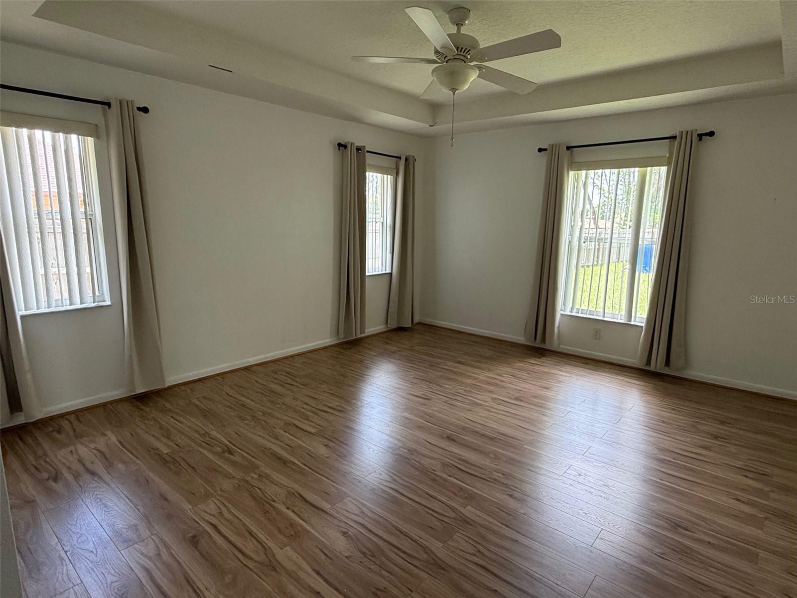 Image 19 of 37 For 9628 44th Avenue