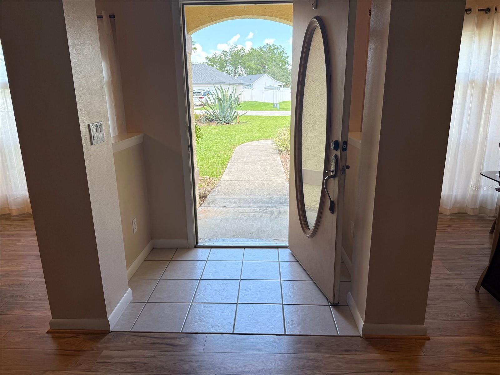 Image 5 of 37 For 9628 44th Avenue