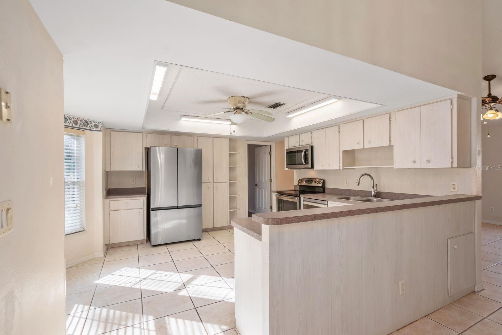 Image 16 of 47 For 10795 53rd Circle