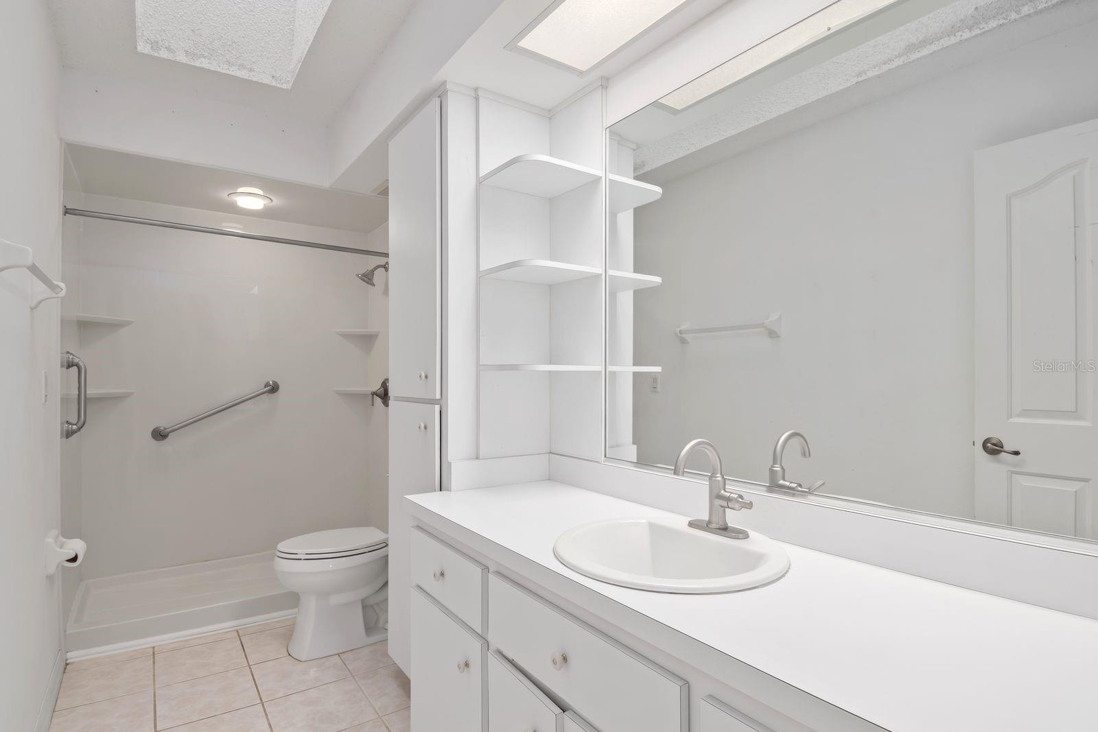 Image 34 of 47 For 10795 53rd Circle