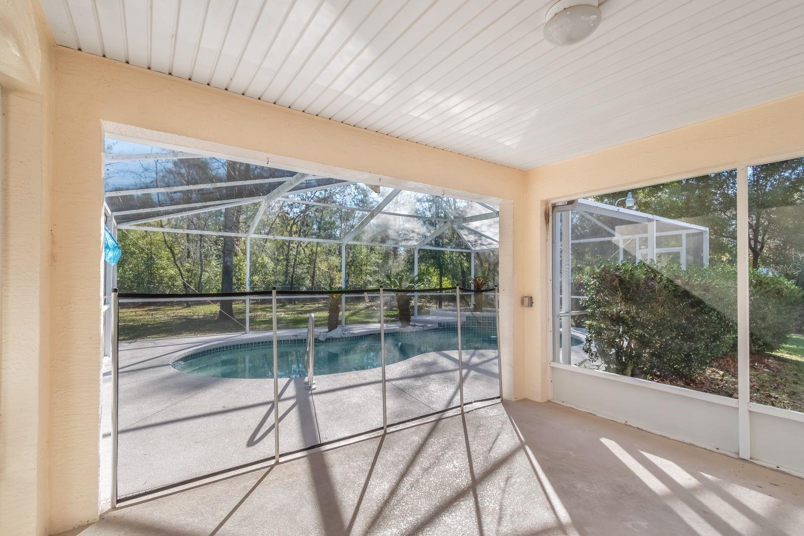 Image 35 of 47 For 10795 53rd Circle