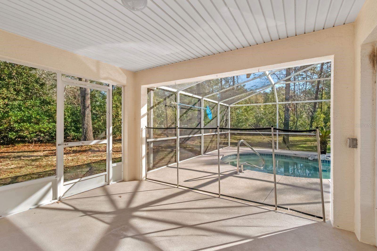 Image 36 of 47 For 10795 53rd Circle