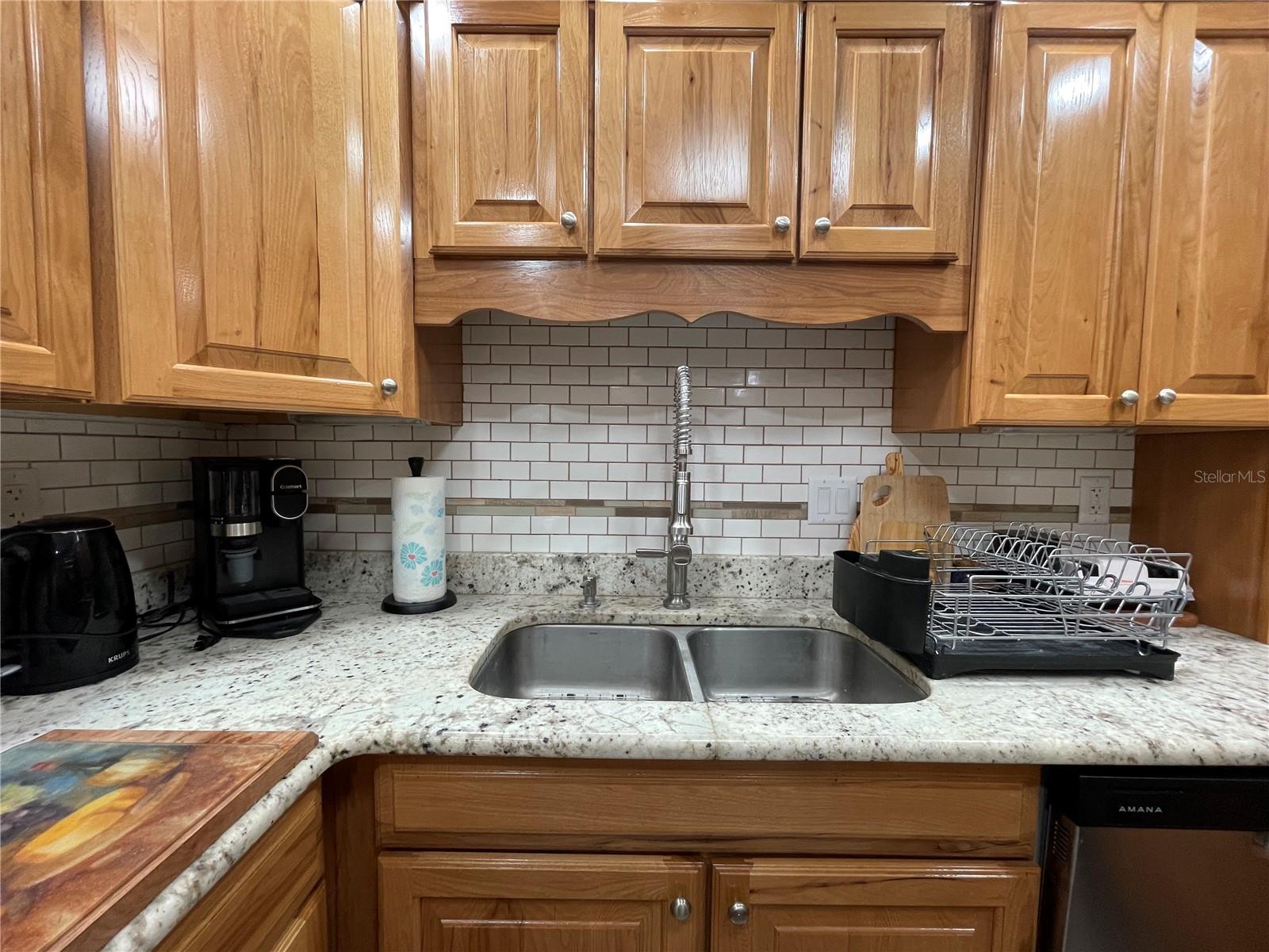 Image 13 of 49 For 515 Midway Drive A