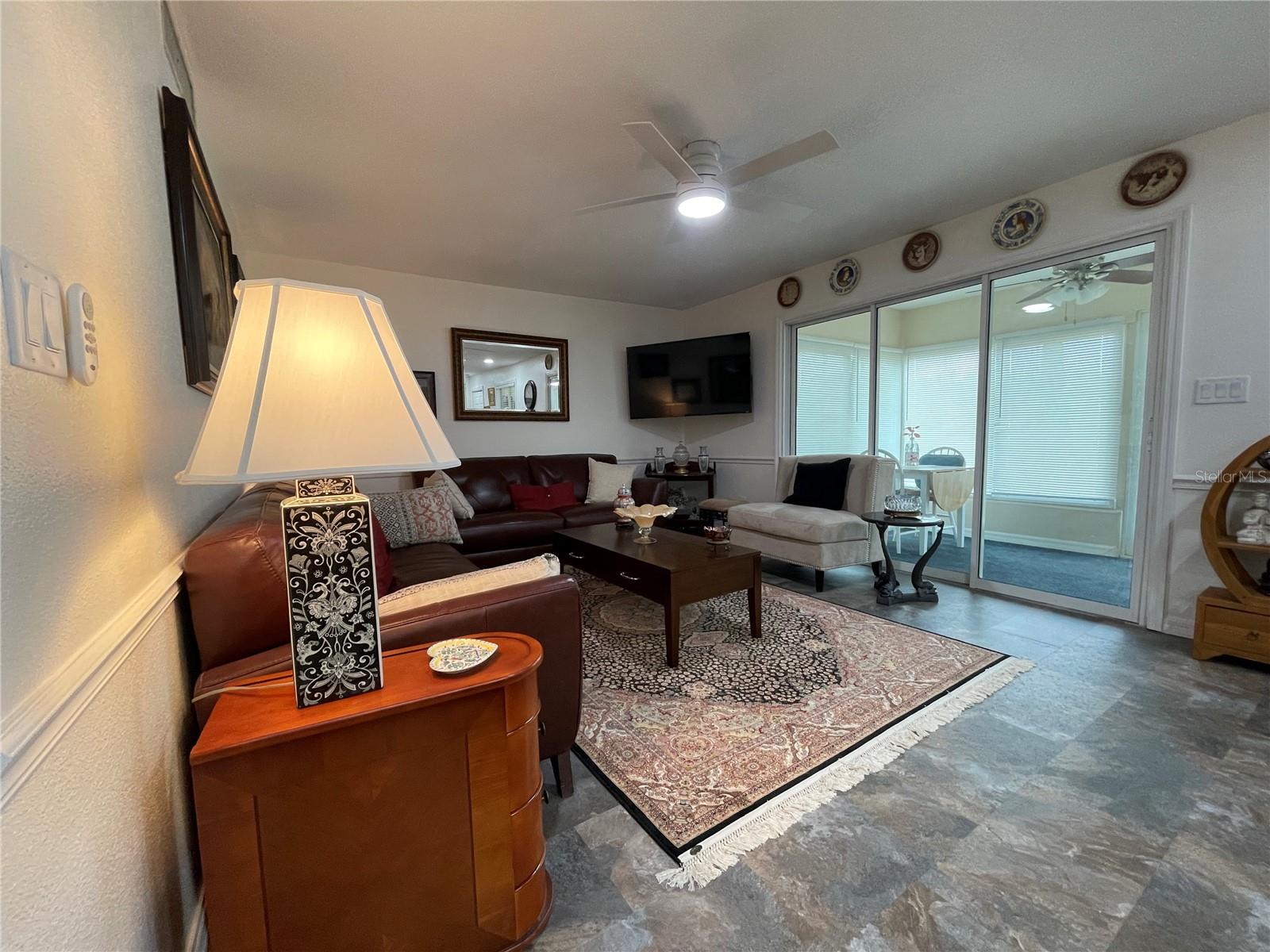 Image 16 of 49 For 515 Midway Drive A