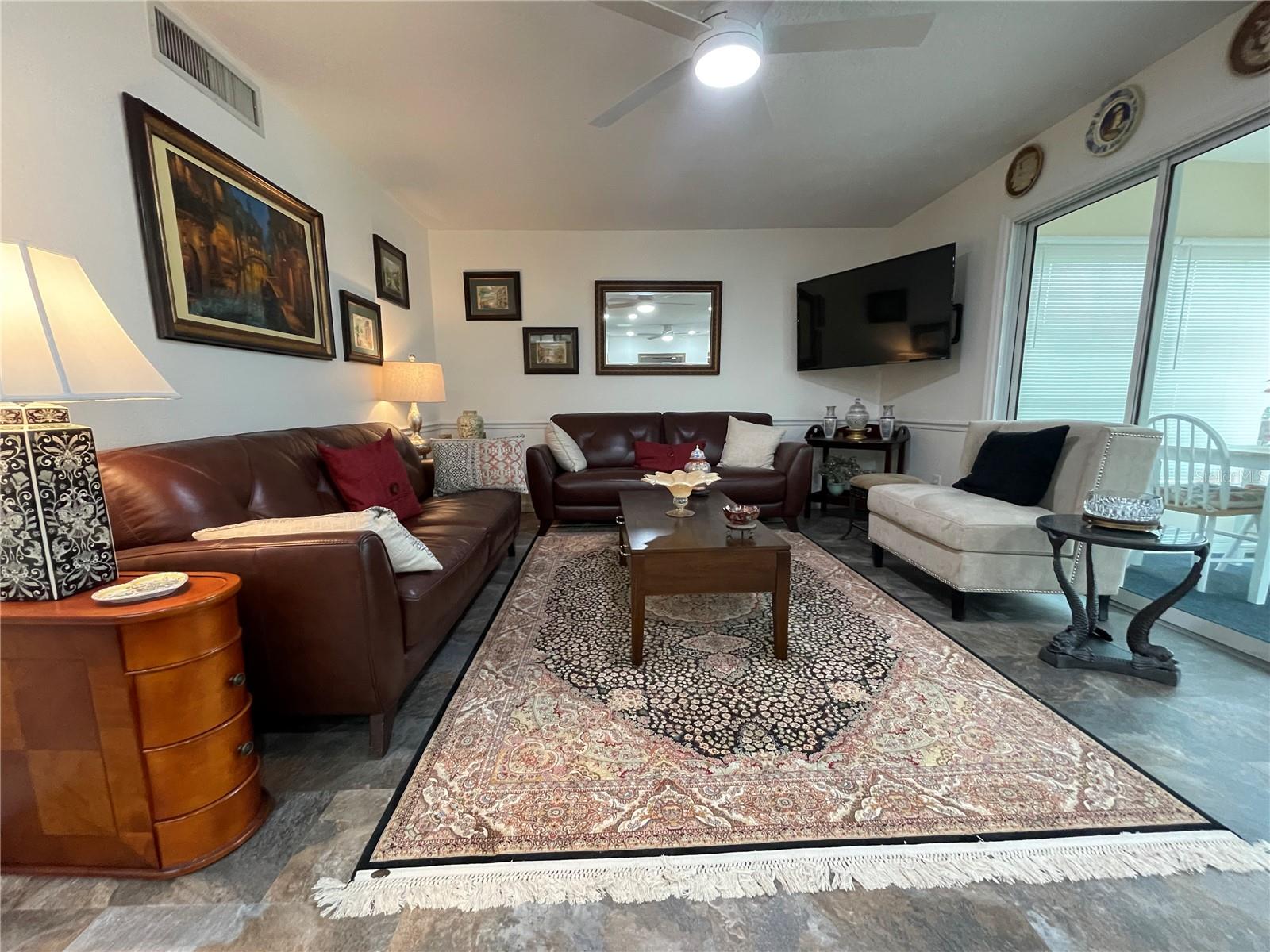 Image 17 of 49 For 515 Midway Drive A