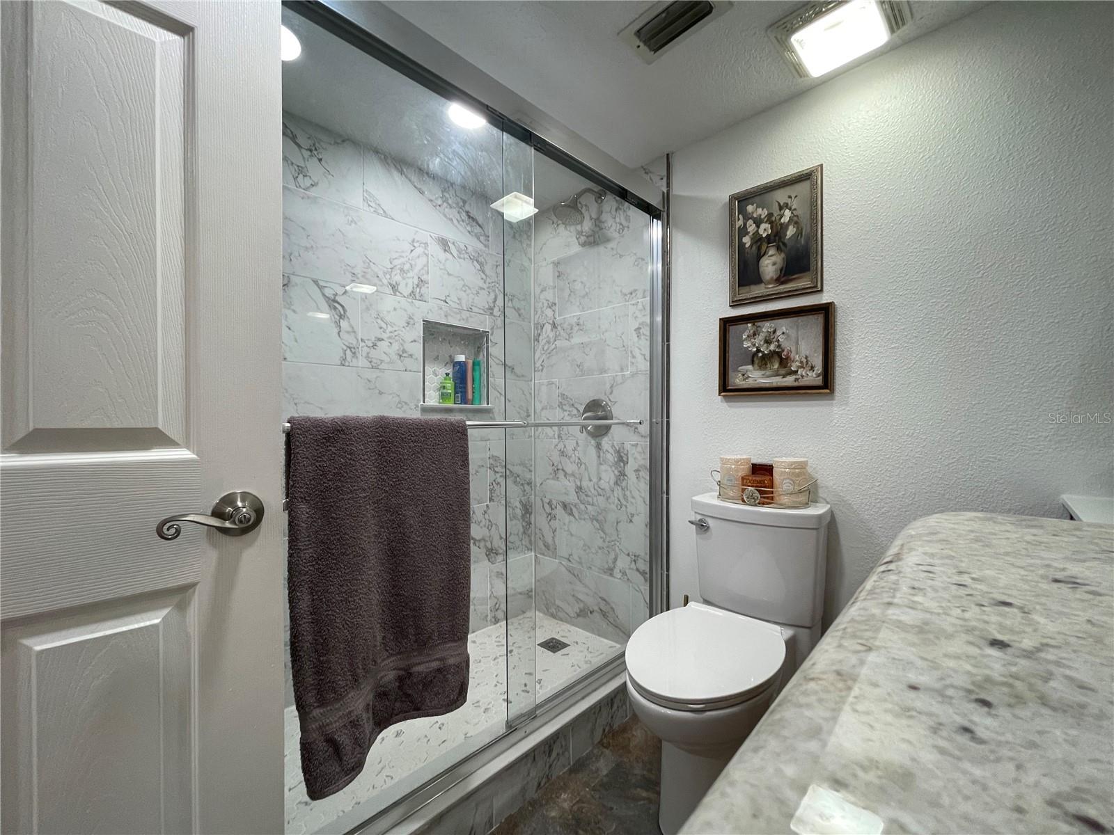 Image 27 of 49 For 515 Midway Drive A